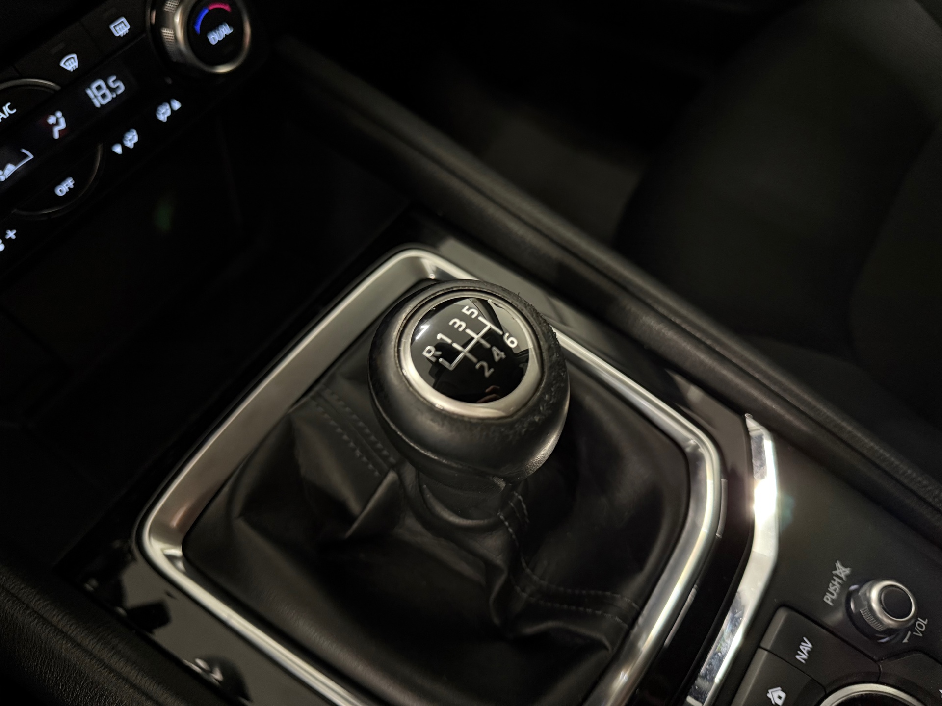 https://www.autokooy.nl//xml/images/45814222-20.JPG
