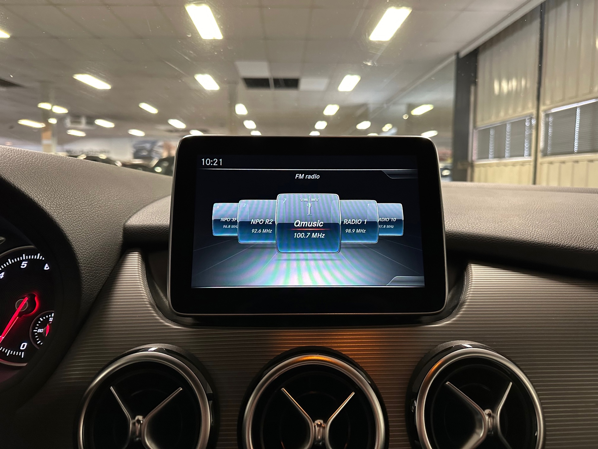 https://www.autokooy.nl//xml/images/45830947-18.JPG