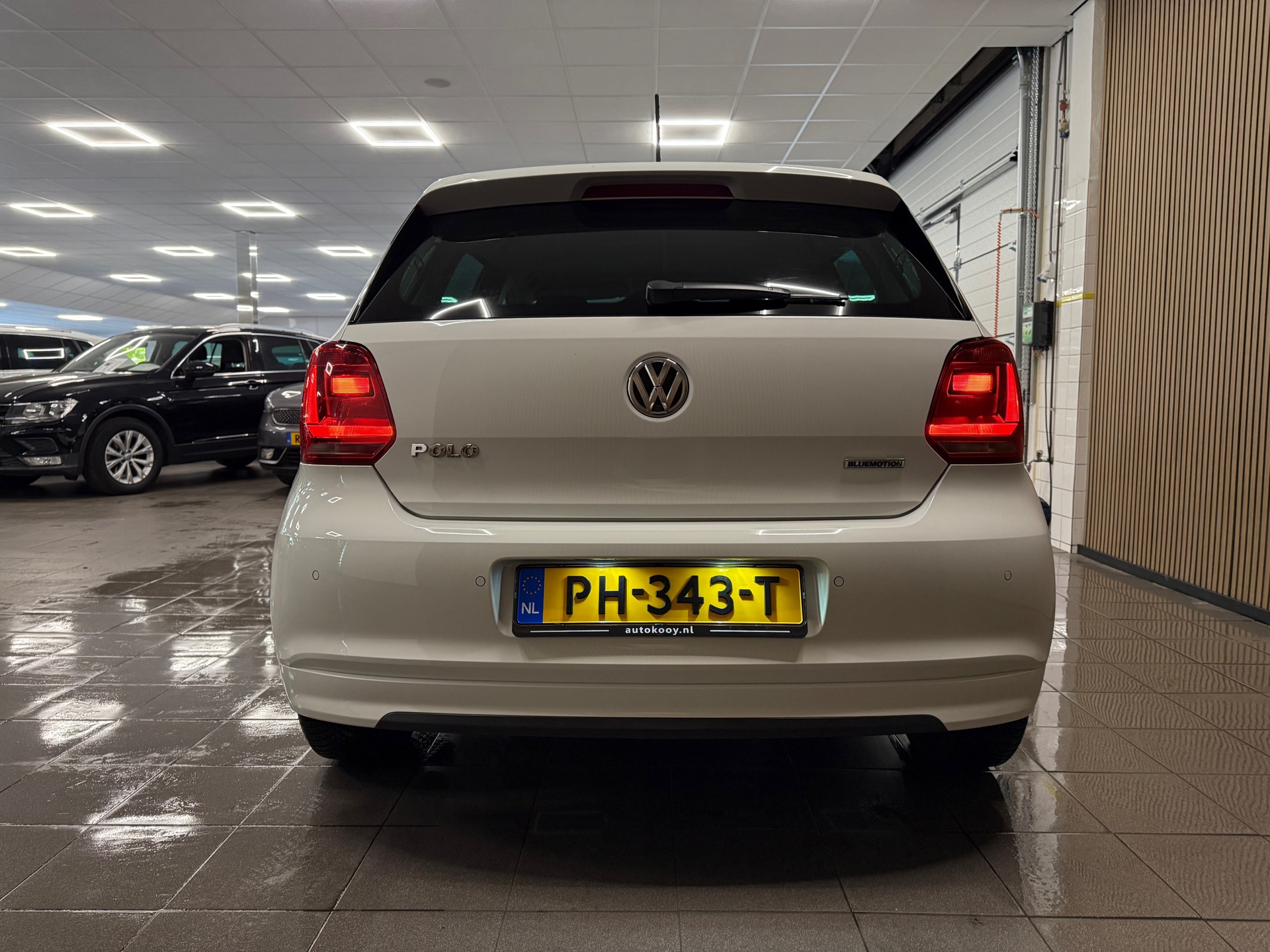 https://www.autokooy.nl//xml/images/45946300-4.JPG