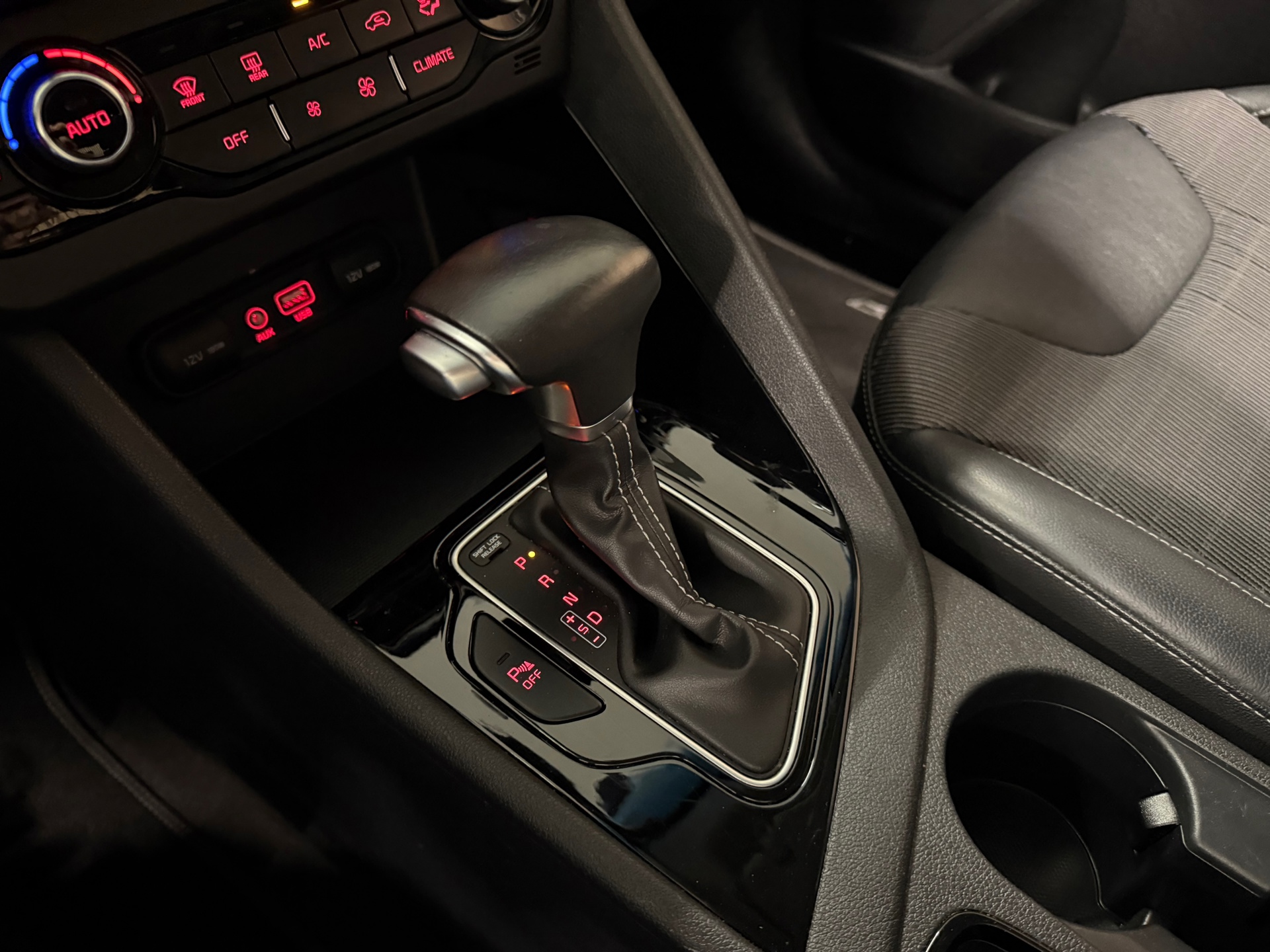 https://www.autokooy.nl//xml/images/45946356-20.JPG