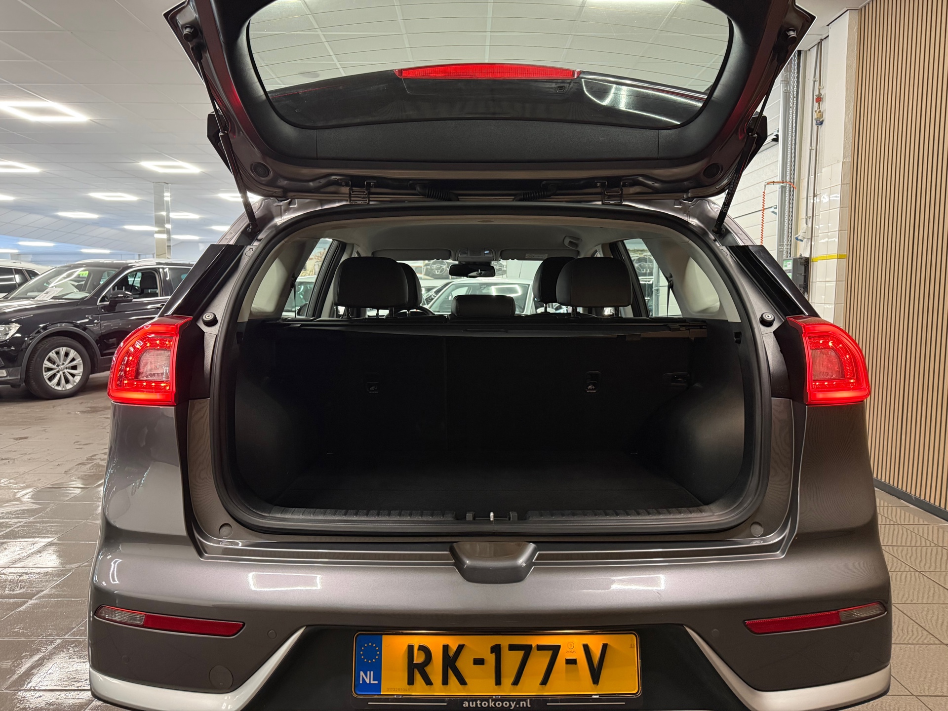 https://www.autokooy.nl//xml/images/45946356-5.JPG