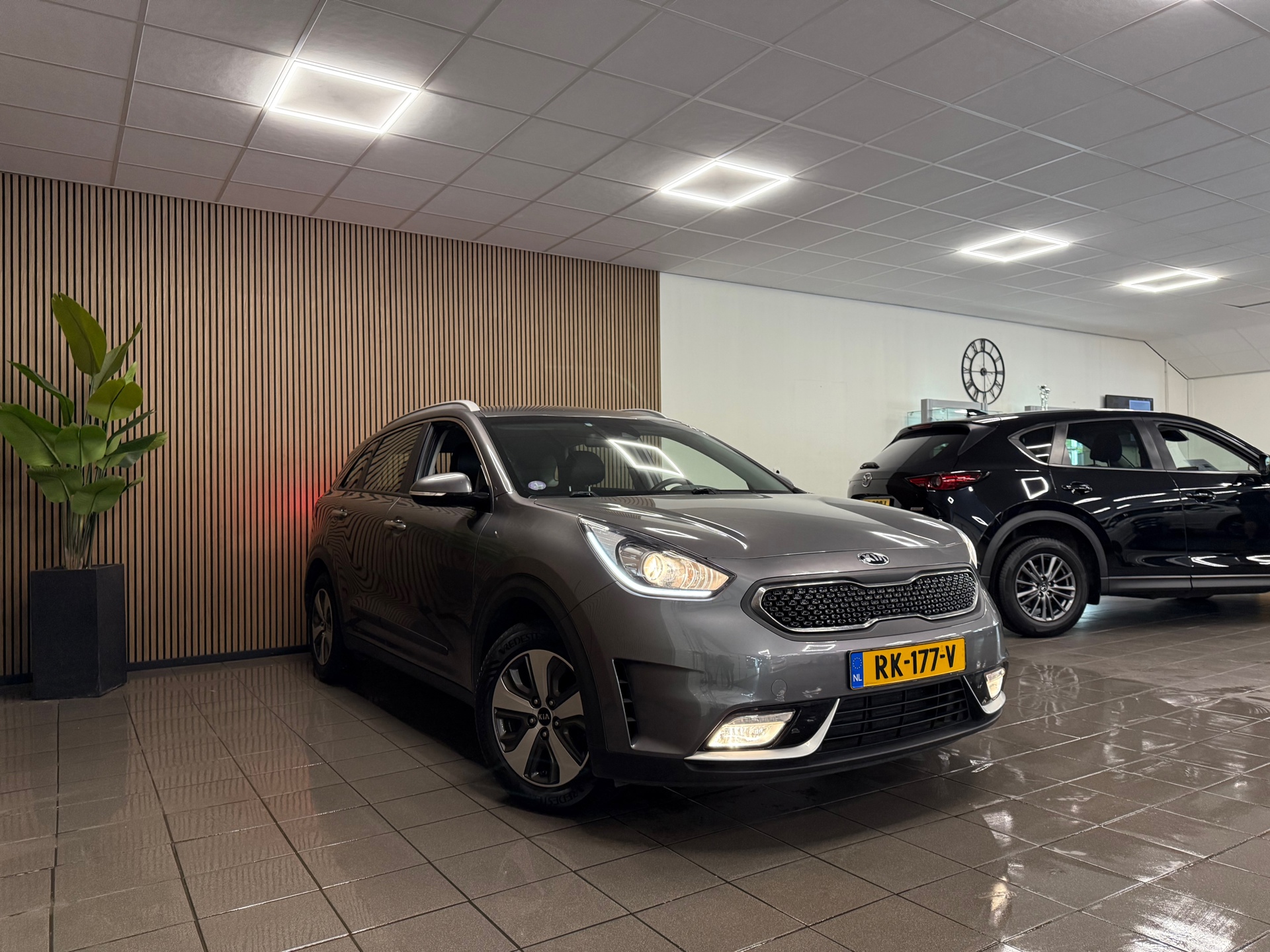 https://www.autokooy.nl//xml/images/45946356-7.JPG