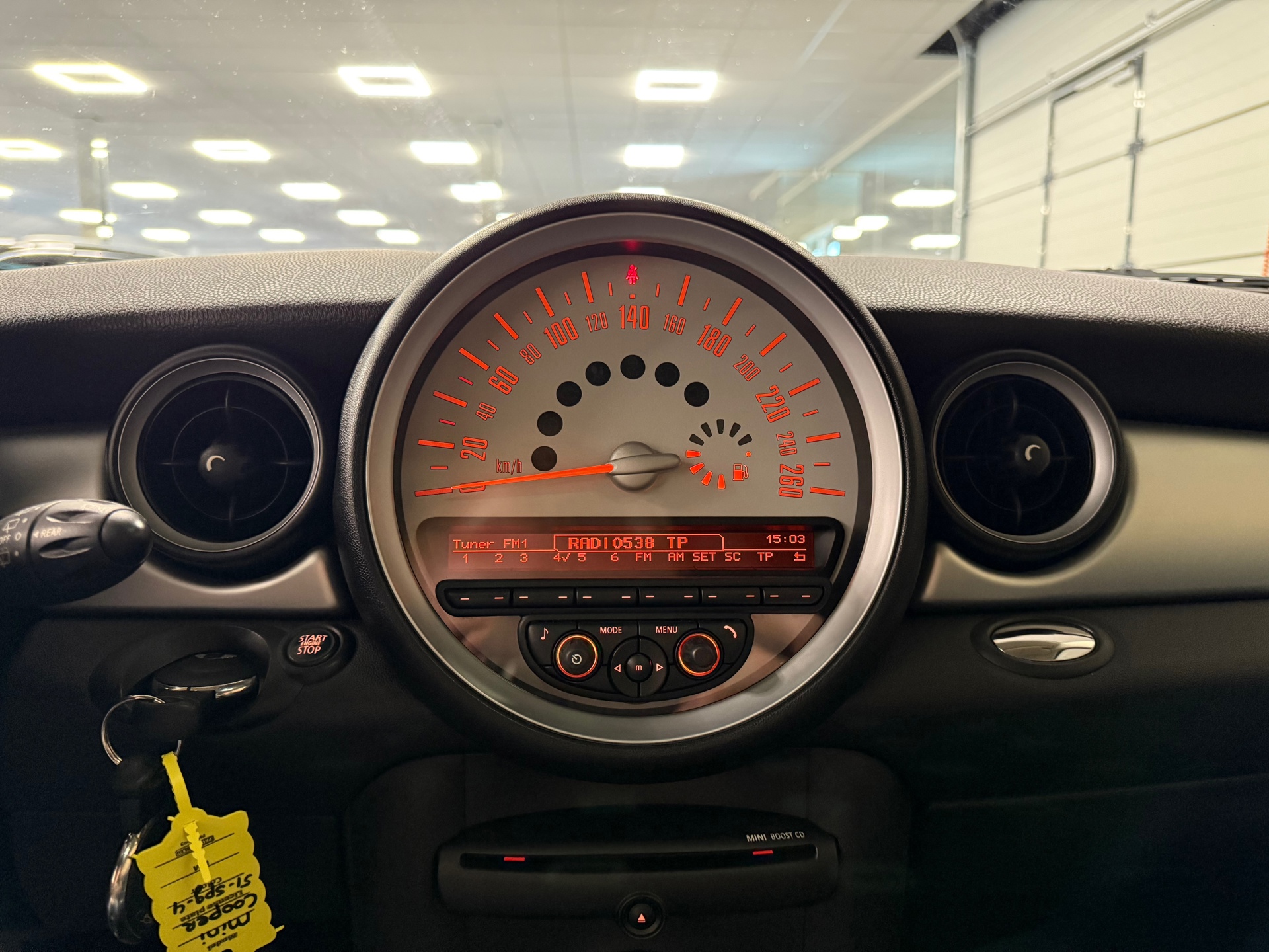 https://www.autokooy.nl//xml/images/45946409-15.JPG