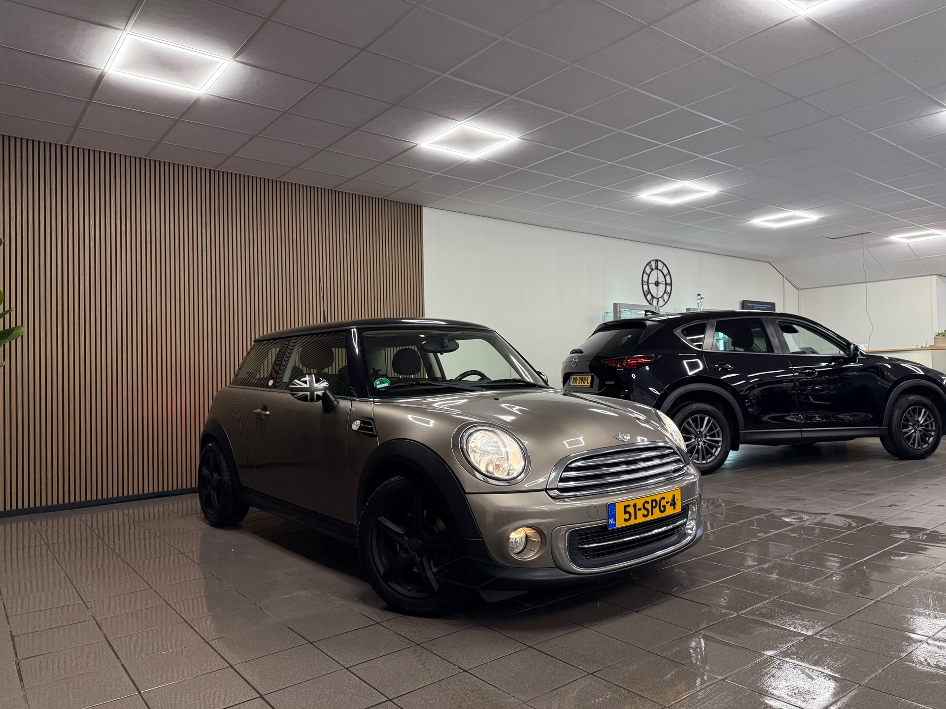 https://www.autokooy.nl//xml/images/45946409-6.JPG
