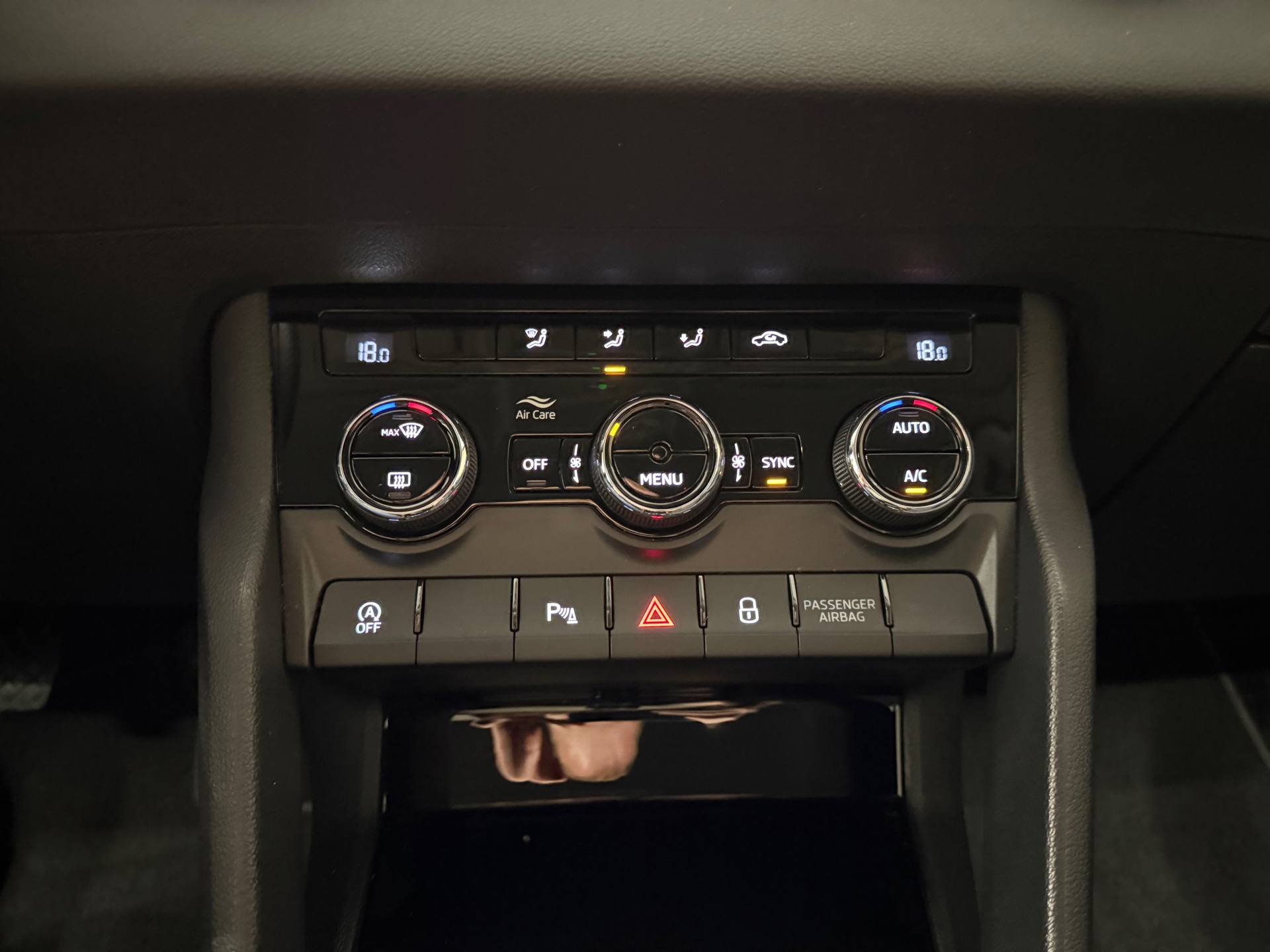 https://www.autokooy.nl//xml/images/45972481-20.JPG