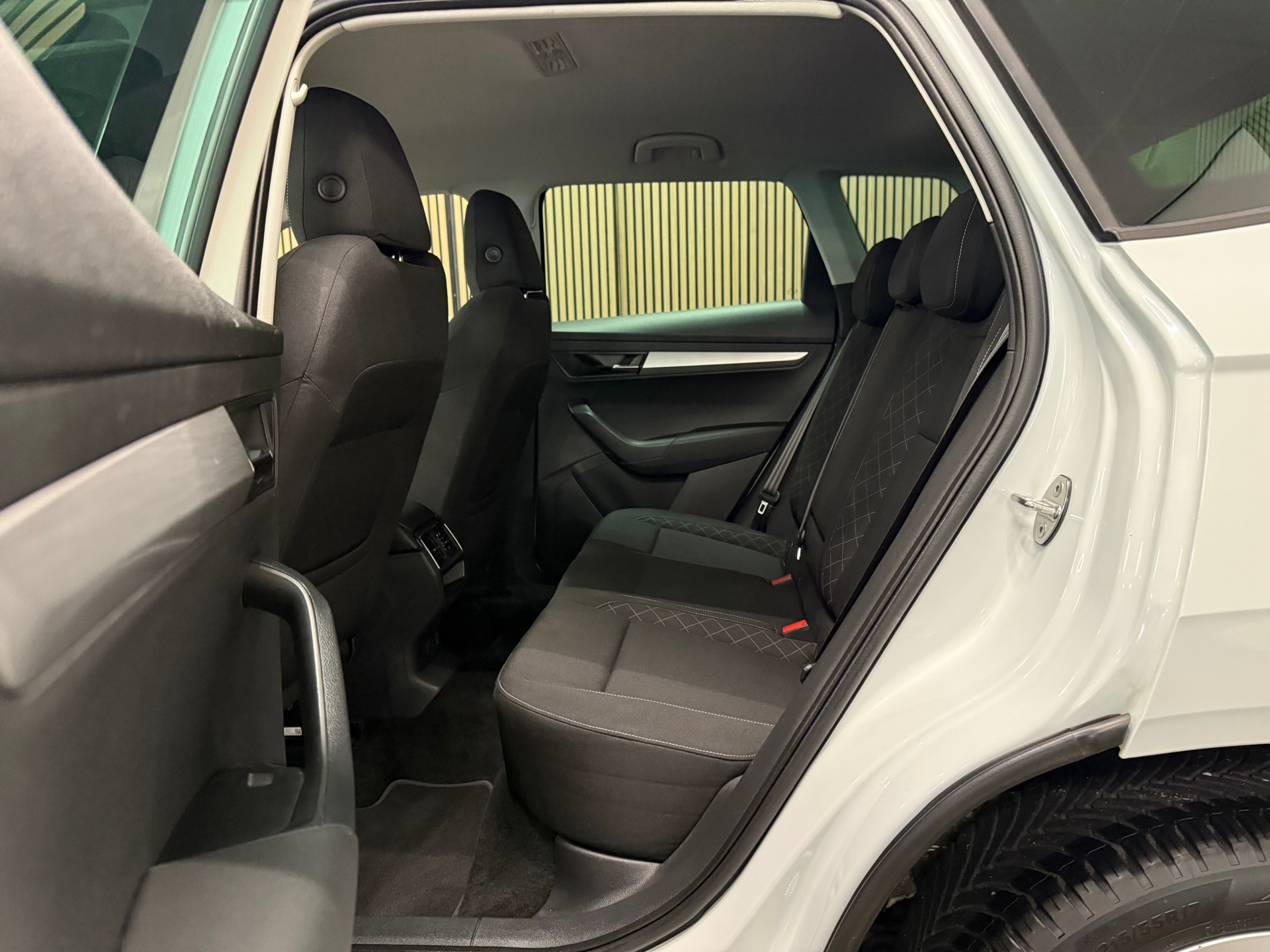 https://www.autokooy.nl//xml/images/45972481-23.JPG