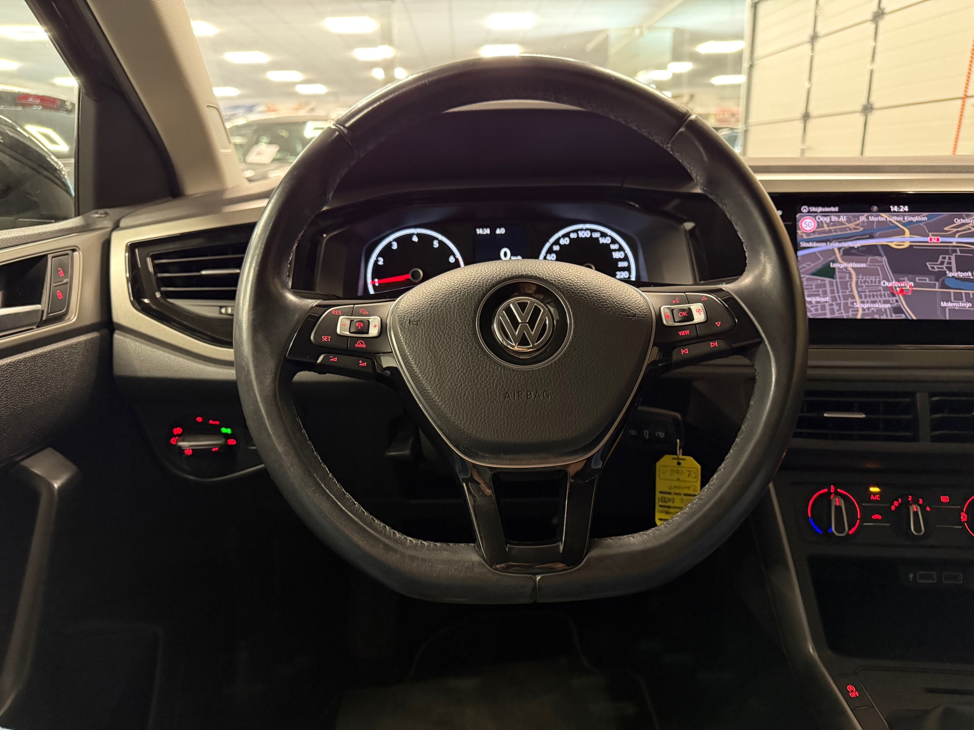 https://www.autokooy.nl//xml/images/46016923-13.JPG