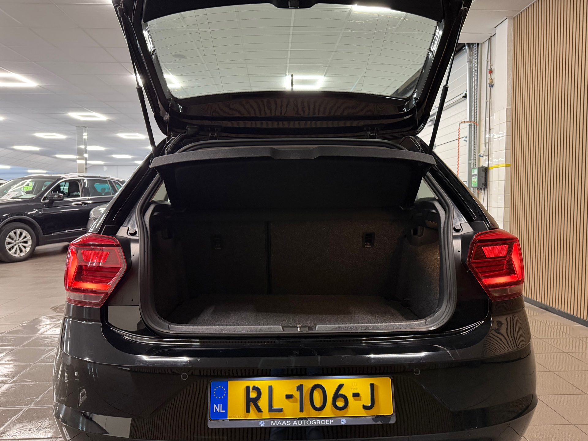 https://www.autokooy.nl//xml/images/46016923-5.JPG