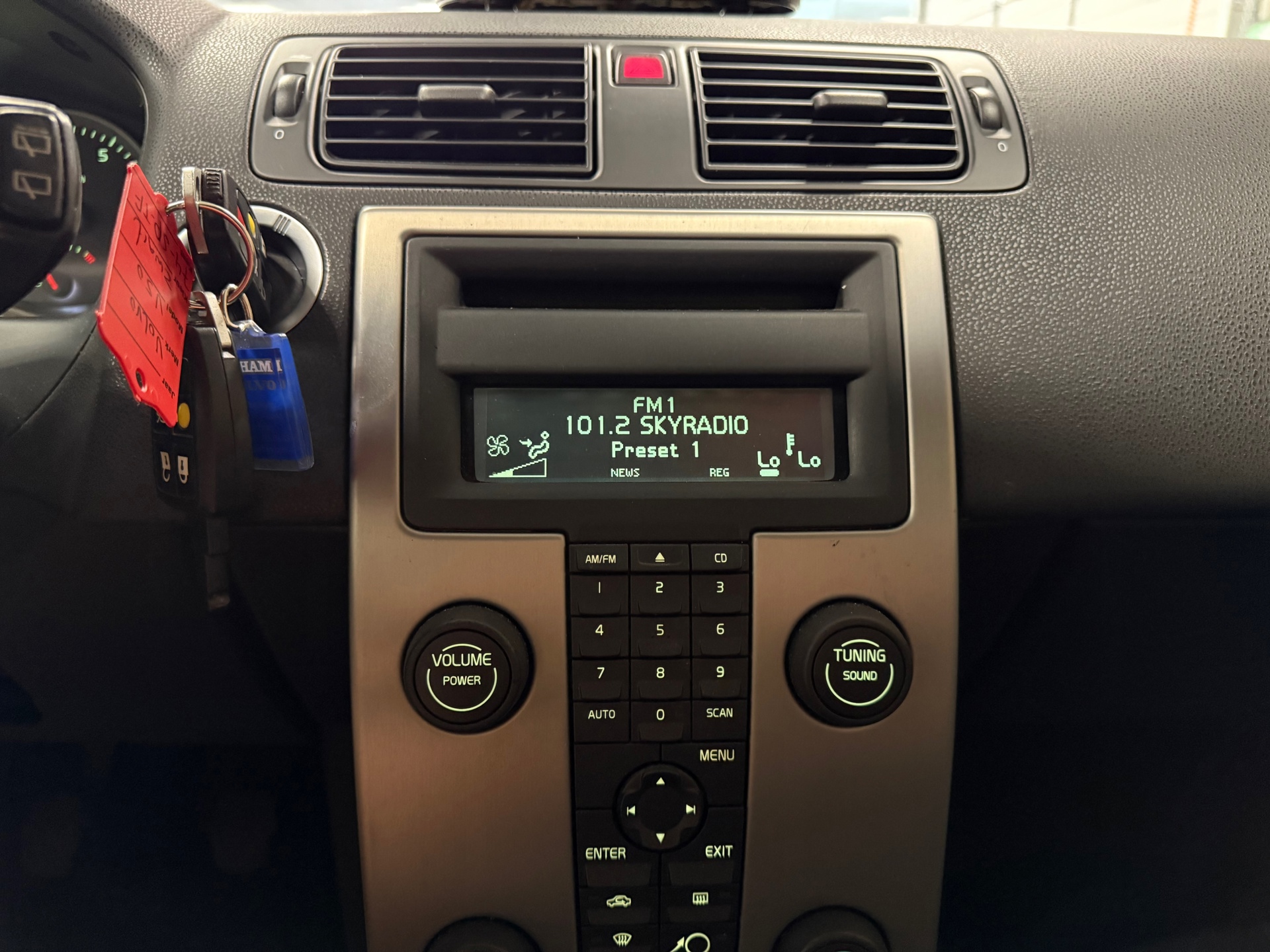 https://www.autokooy.nl//xml/images/46048706-17.JPG