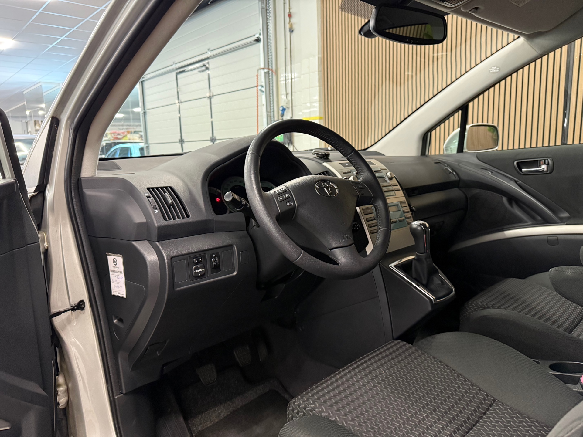 https://www.autokooy.nl//xml/images/46071528-12.JPG
