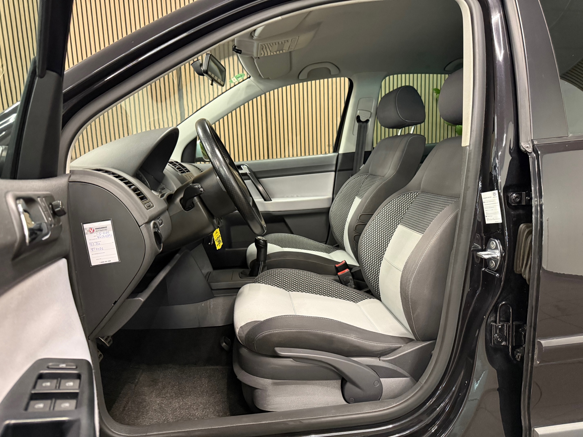 https://www.autokooy.nl//xml/images/46071971-11.JPG