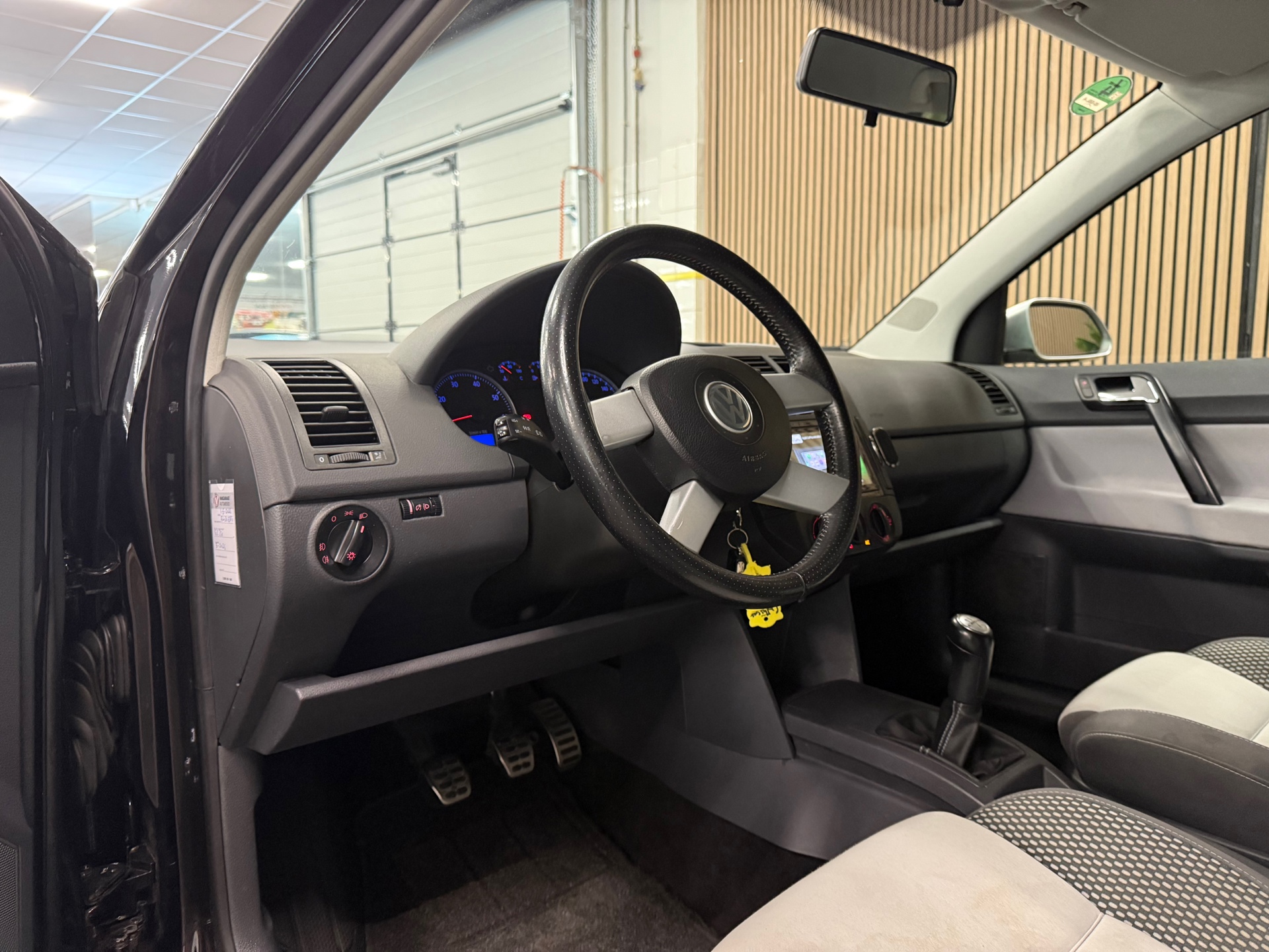 https://www.autokooy.nl//xml/images/46071971-12.JPG