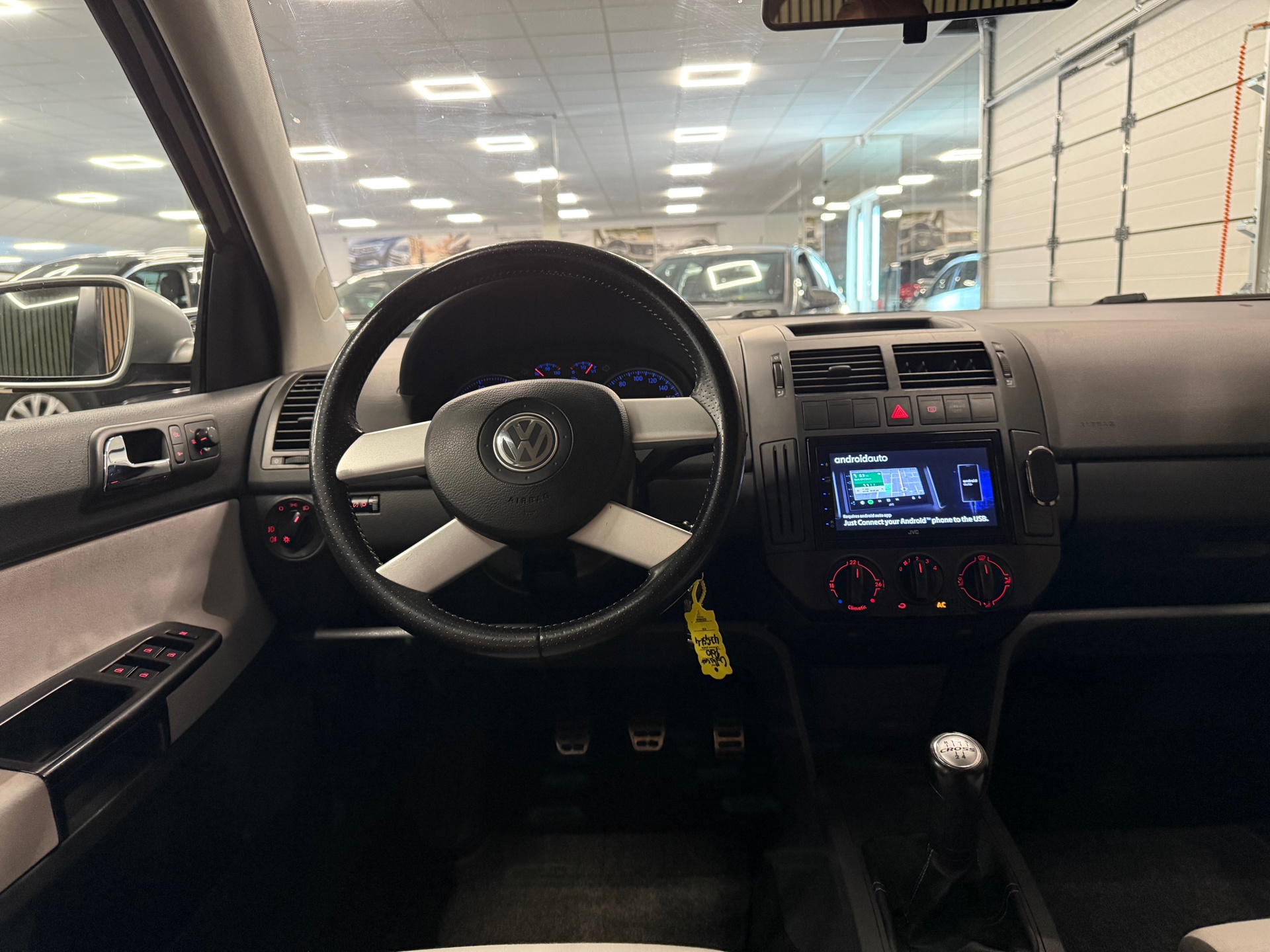 https://www.autokooy.nl//xml/images/46071971-22.JPG