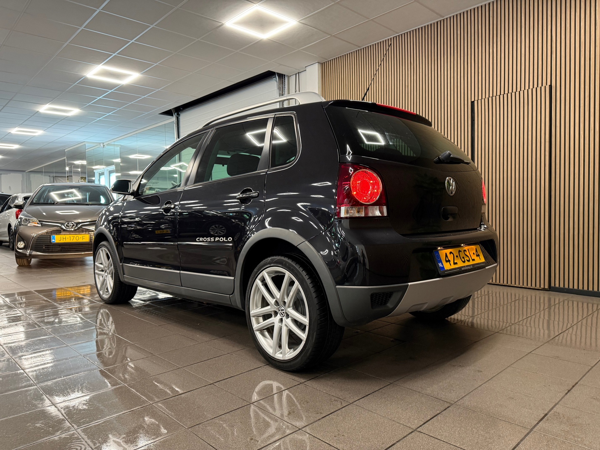 https://www.autokooy.nl//xml/images/46071971-3.JPG