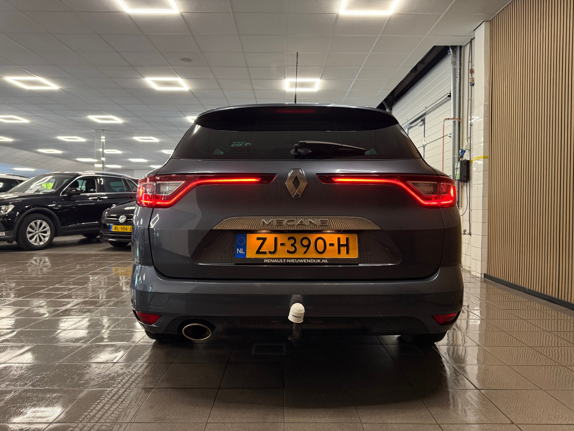 https://www.autokooy.nl//xml/images/46072557-4.JPG