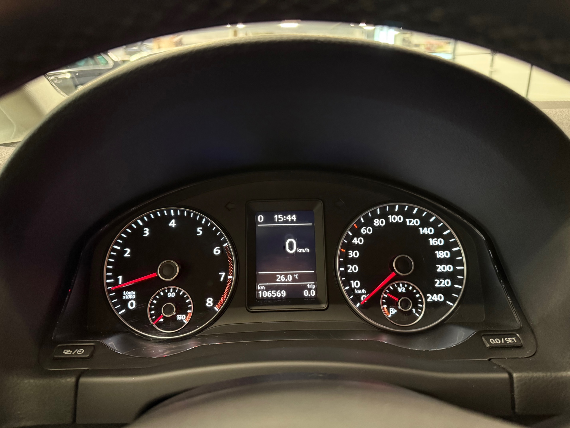 https://www.autokooy.nl//xml/images/46109238-14.JPG