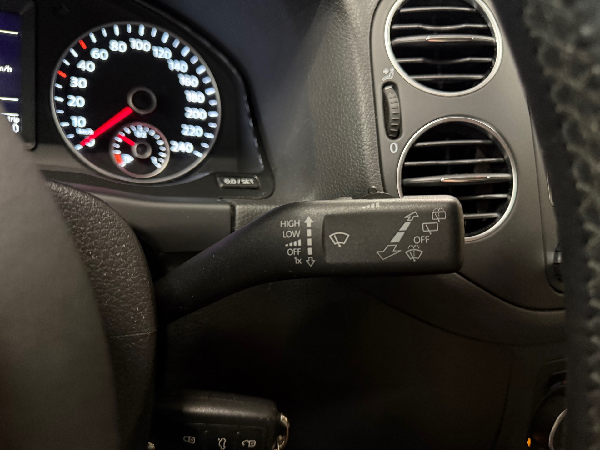 https://www.autokooy.nl//xml/images/46109238-16.JPG