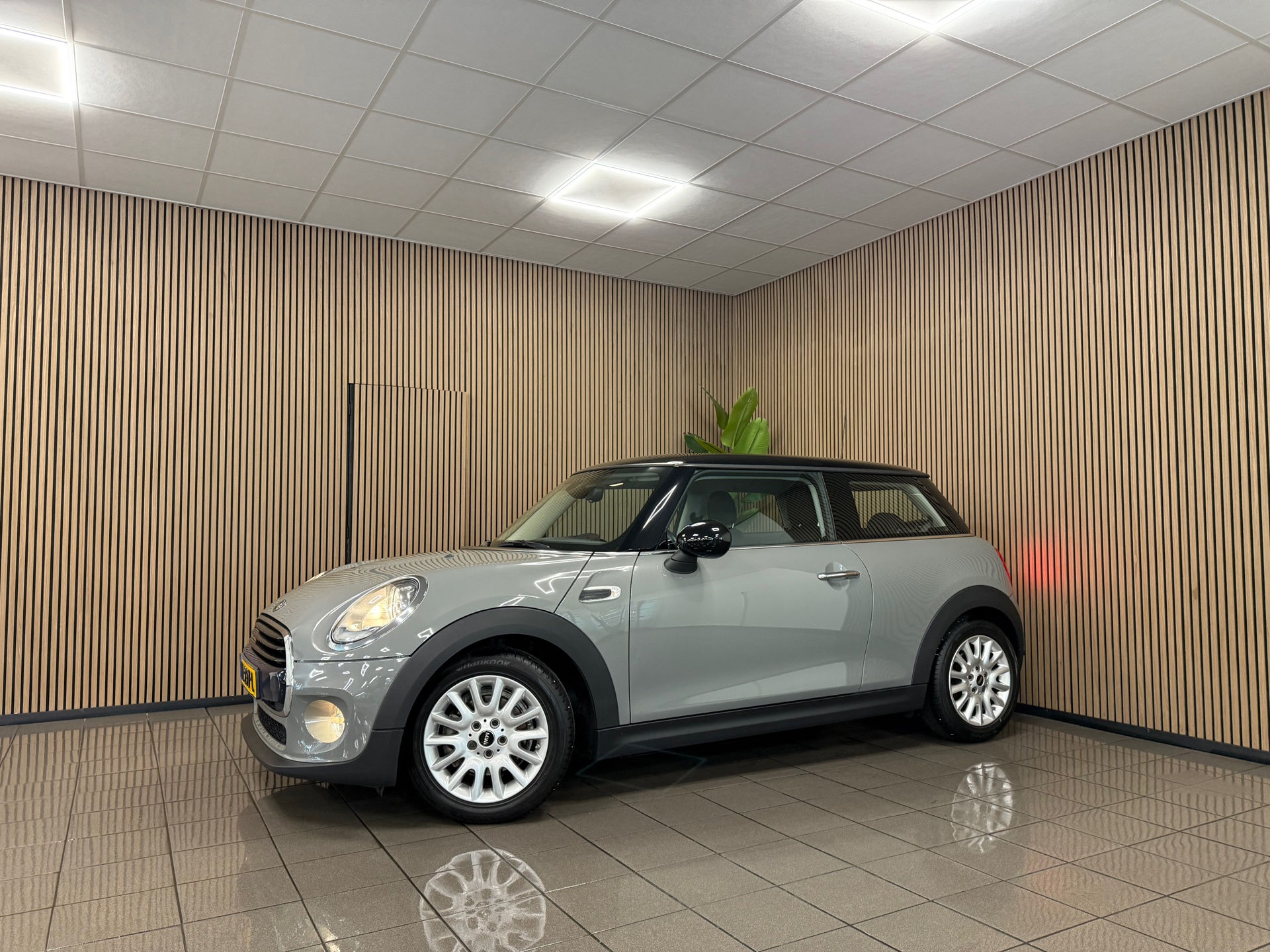 https://www.autokooy.nl//xml/images/46109309-9.JPG