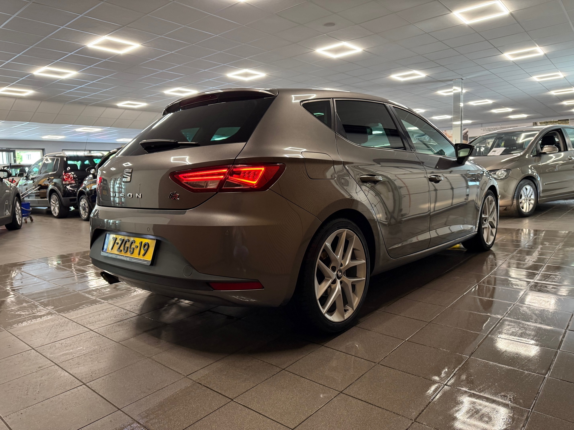 https://www.autokooy.nl//xml/images/46137339-6.JPG