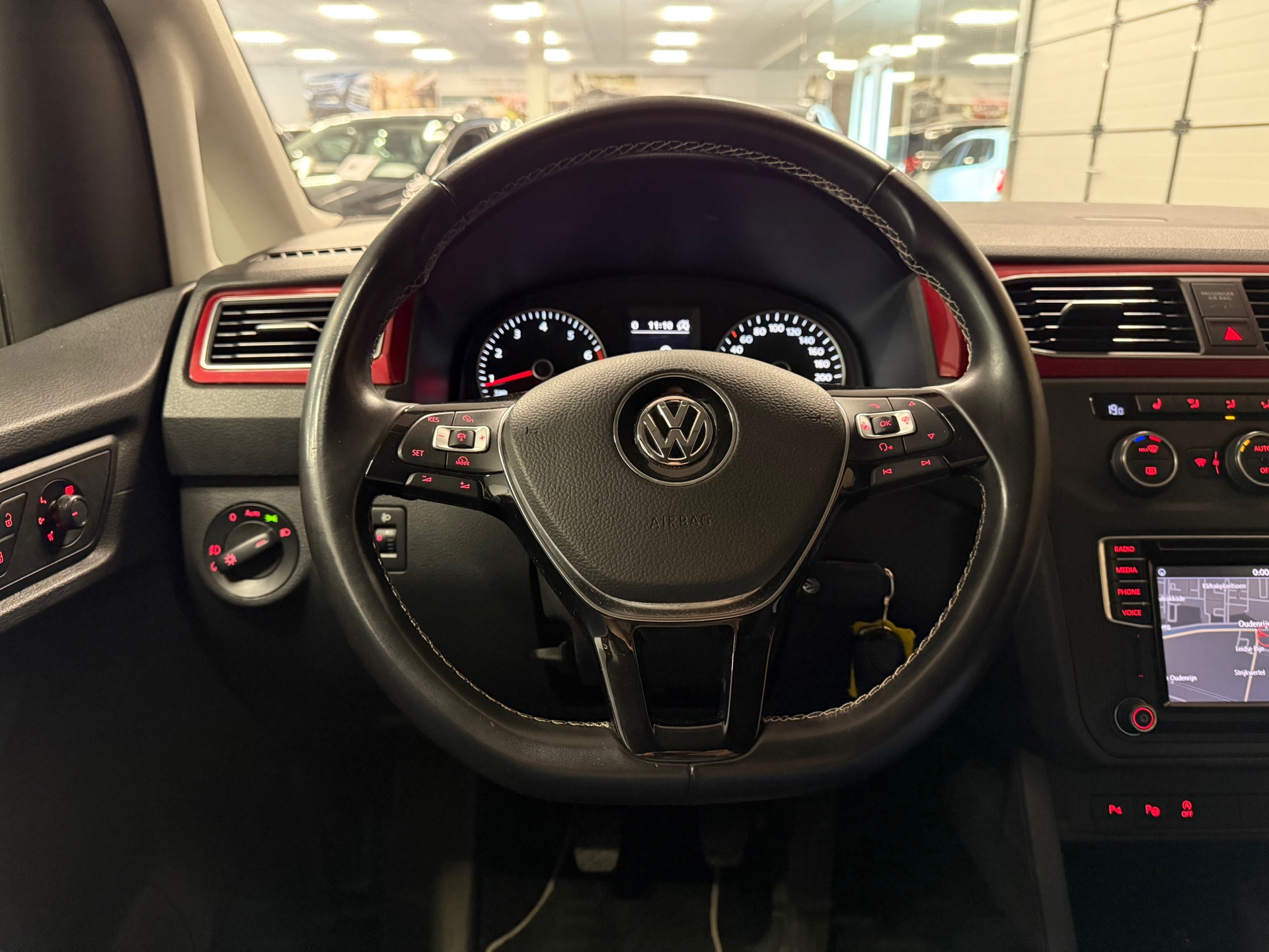 https://www.autokooy.nl//xml/images/46137404-14.JPG
