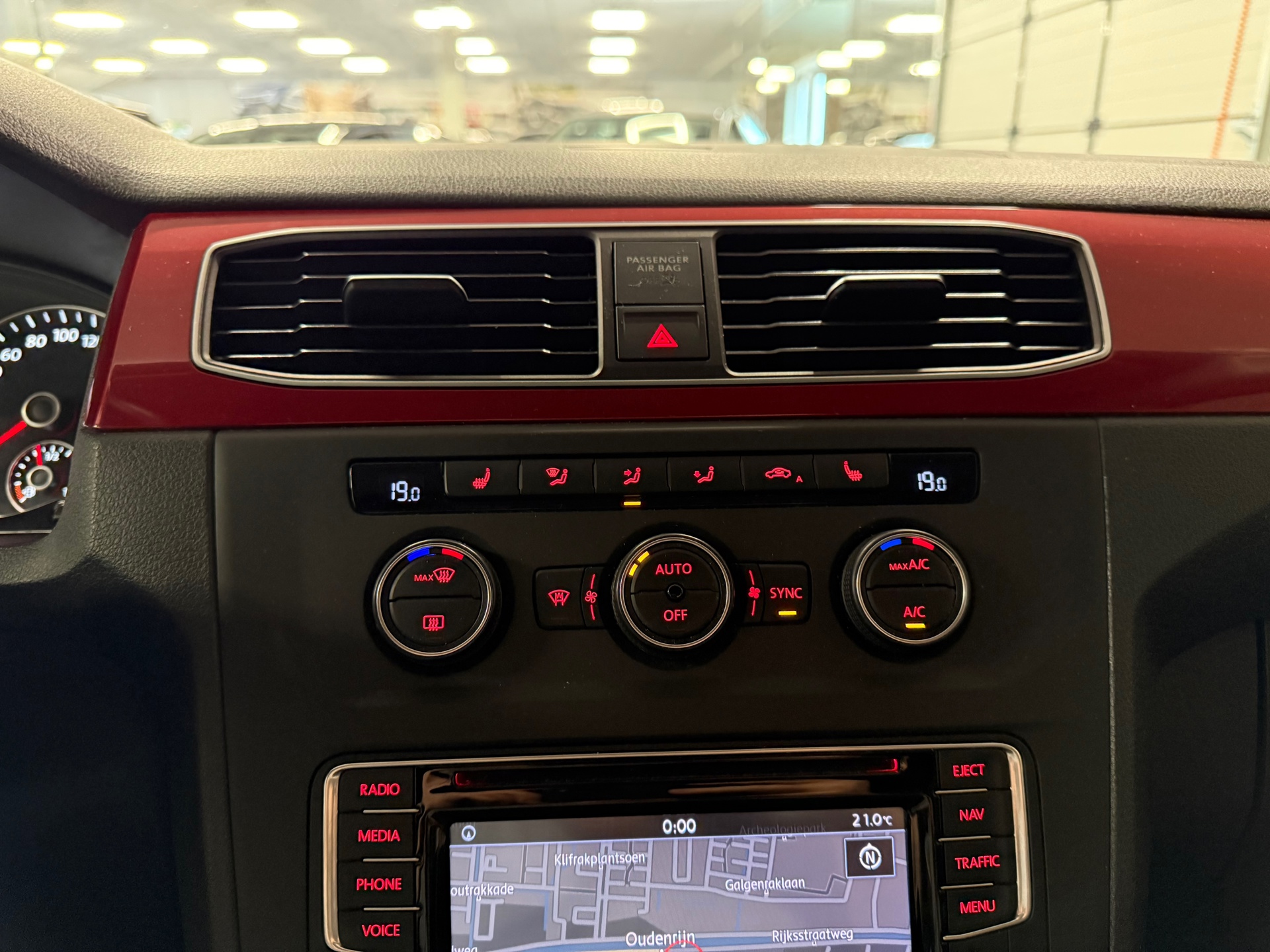 https://www.autokooy.nl//xml/images/46137404-16.JPG