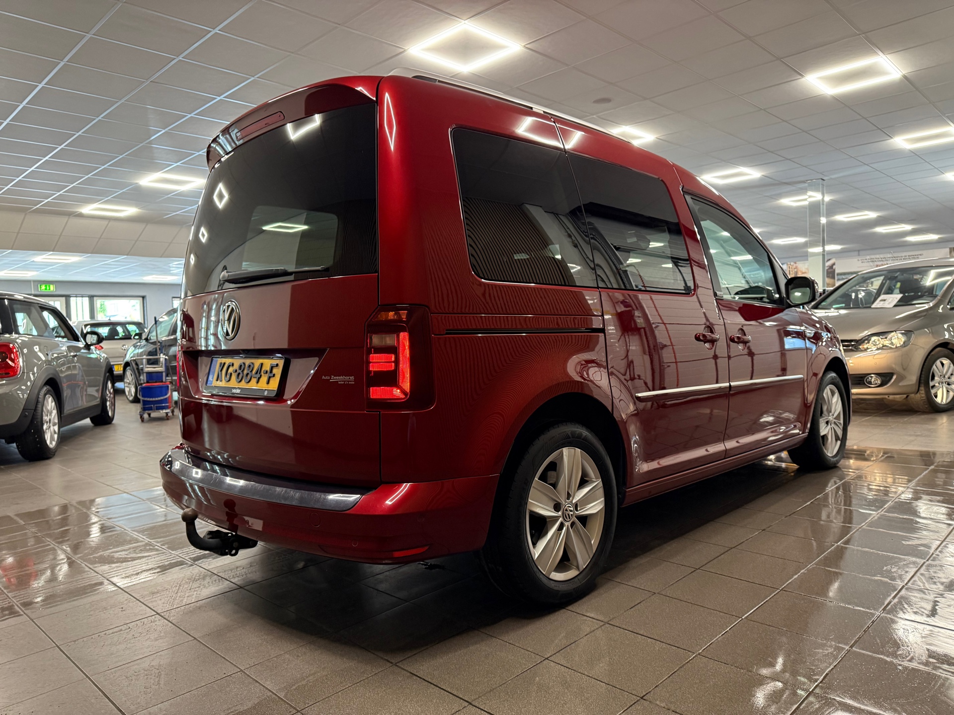 https://www.autokooy.nl//xml/images/46137404-6.JPG