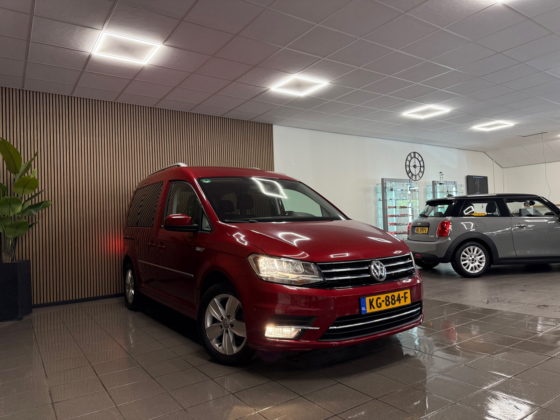 https://www.autokooy.nl//xml/images/46137404-7.JPG