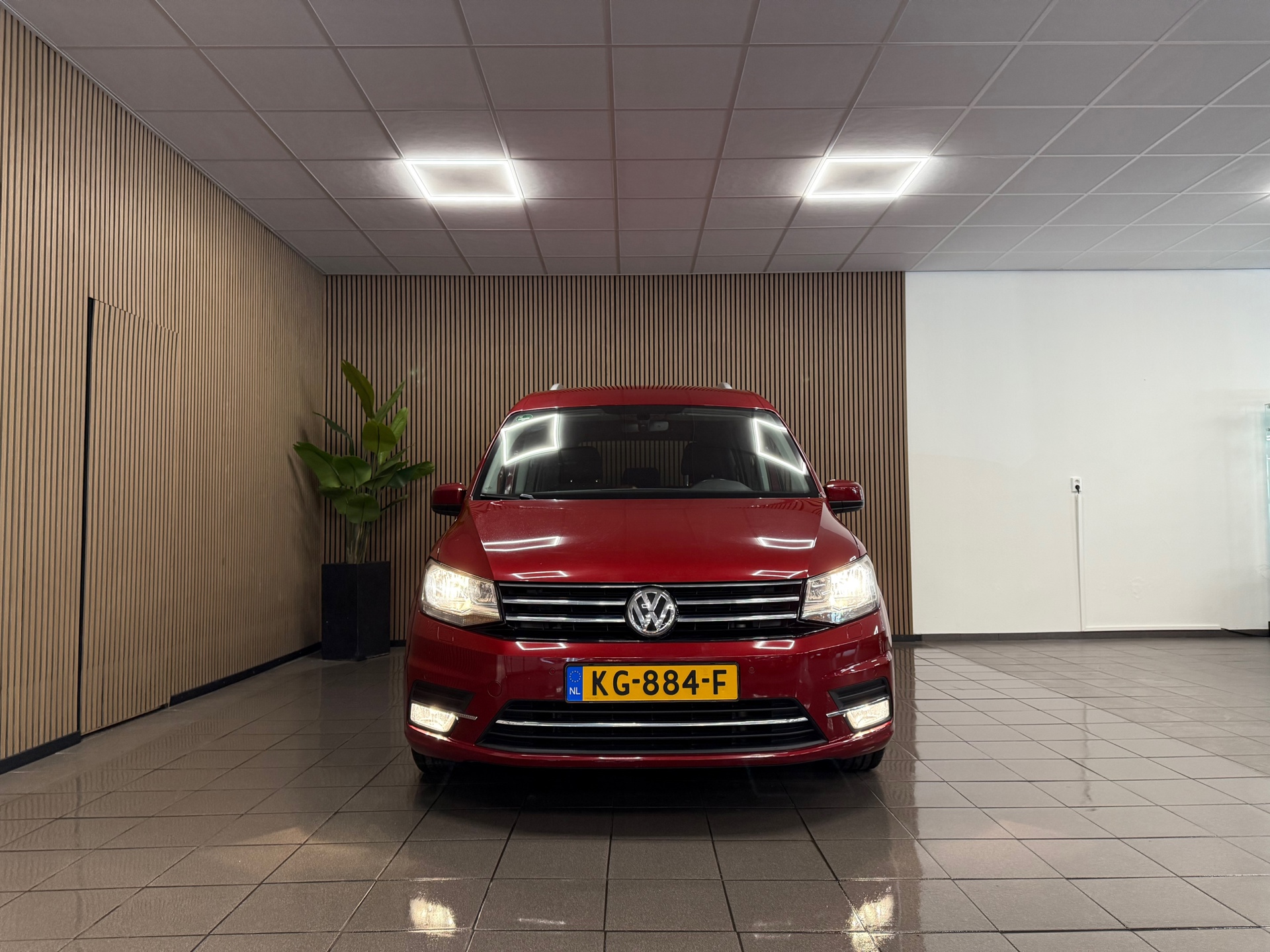https://www.autokooy.nl//xml/images/46137404-8.JPG