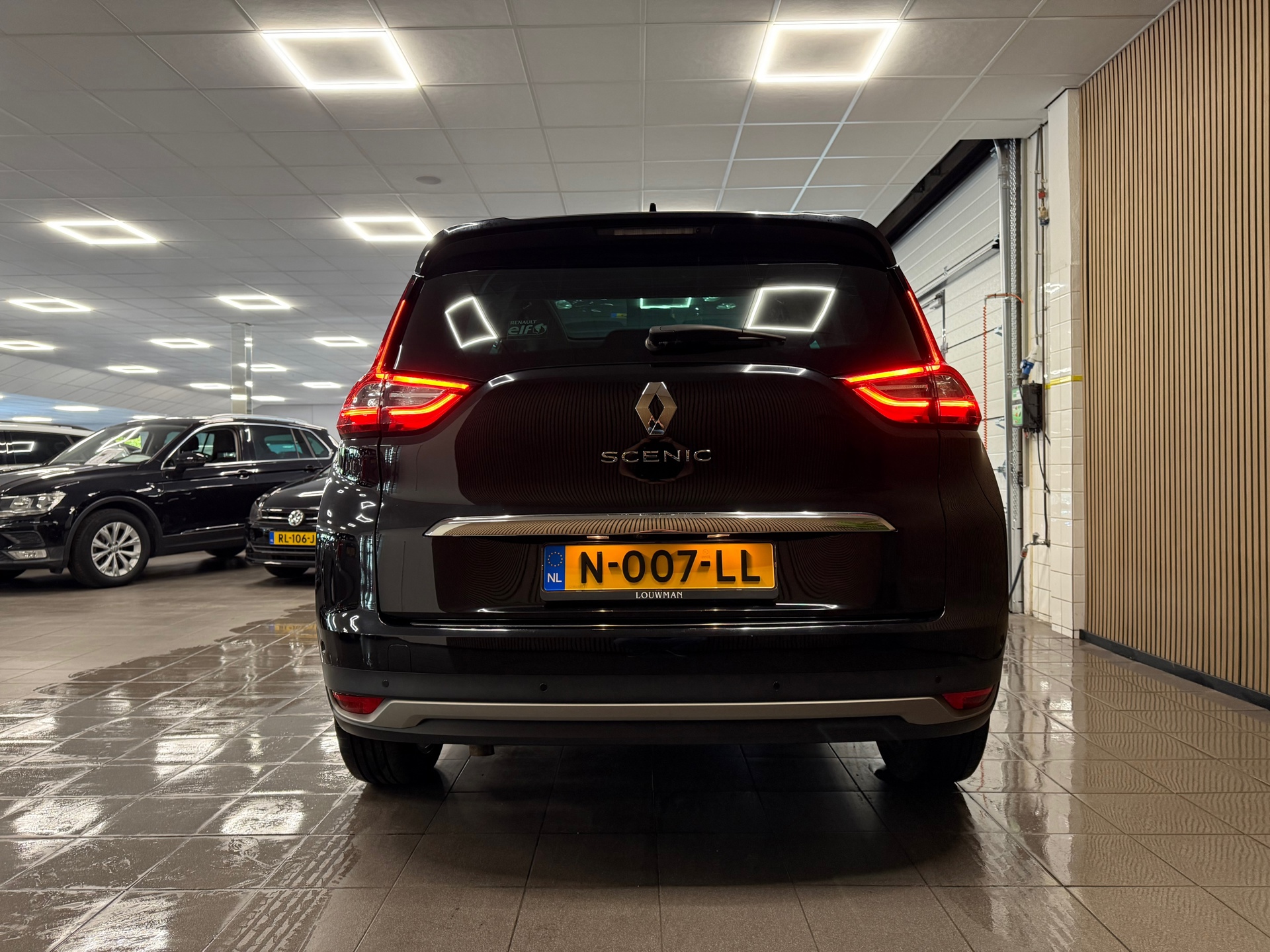 https://www.autokooy.nl//xml/images/46164829-4.JPG