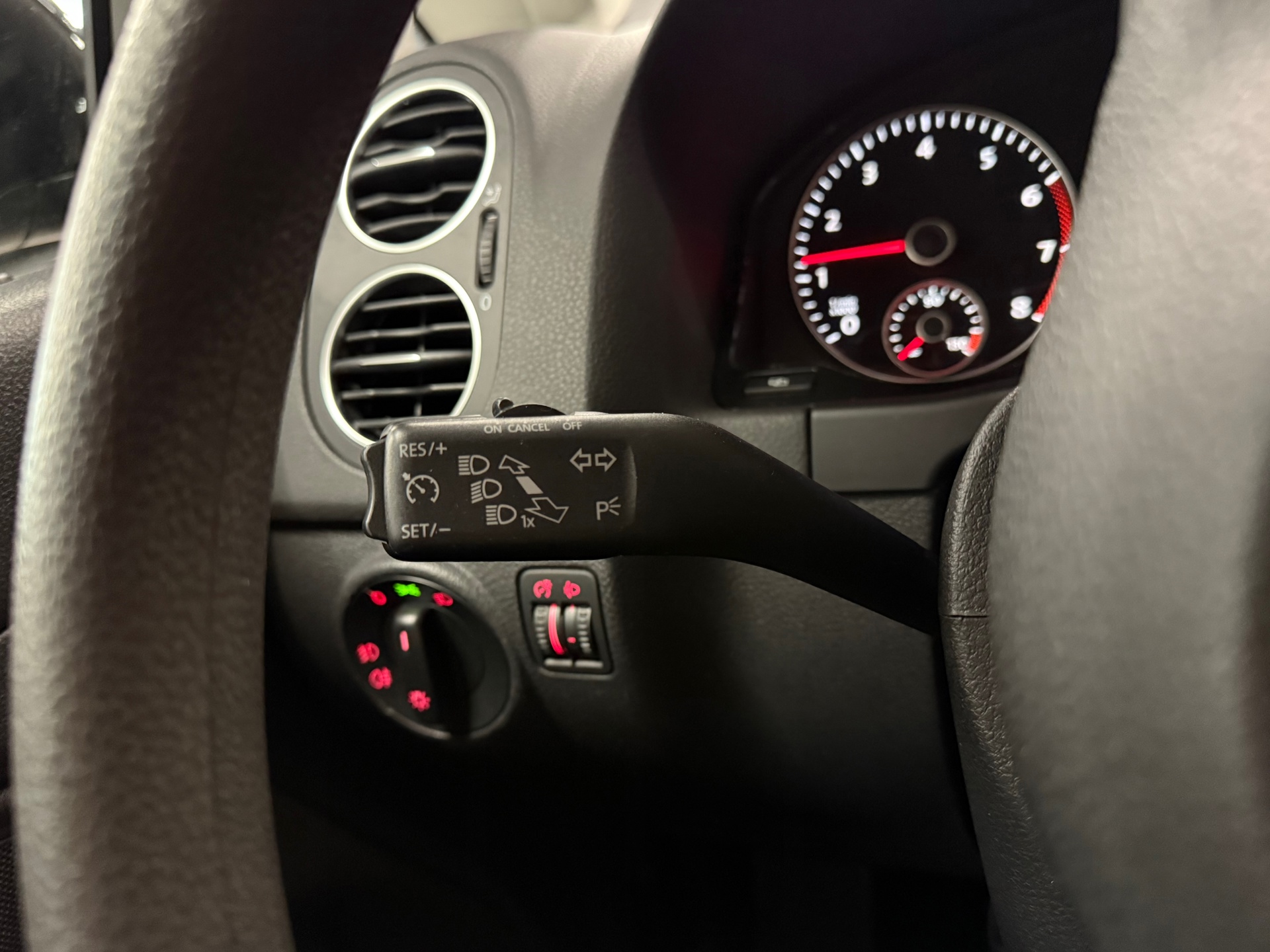 https://www.autokooy.nl//xml/images/46184225-15.JPG