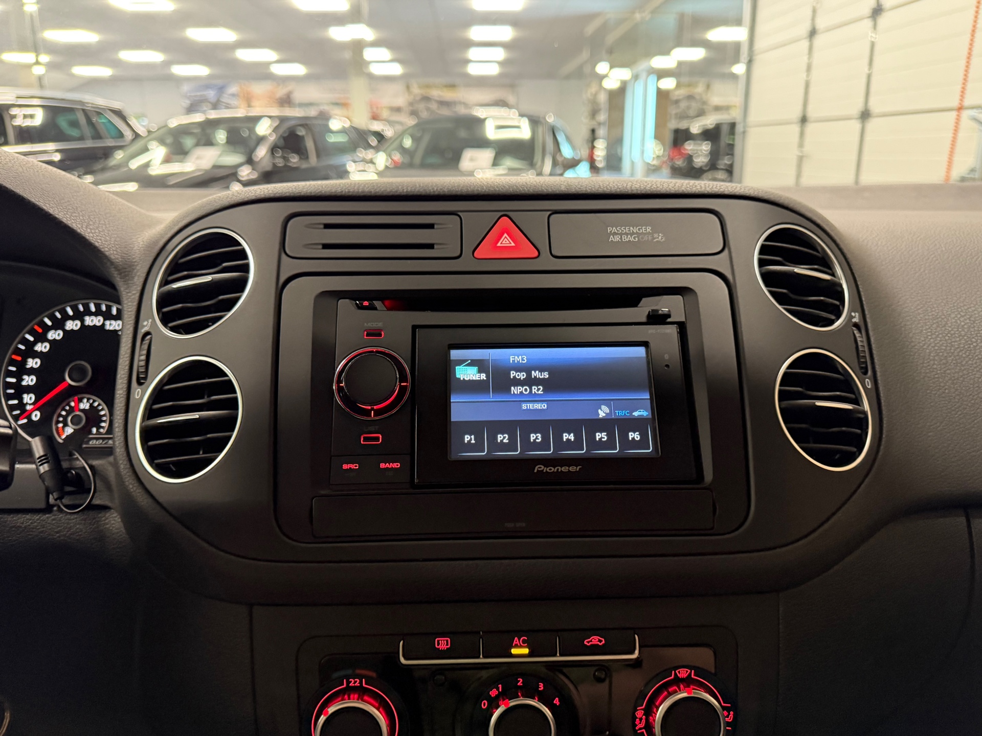 https://www.autokooy.nl//xml/images/46184225-17.JPG