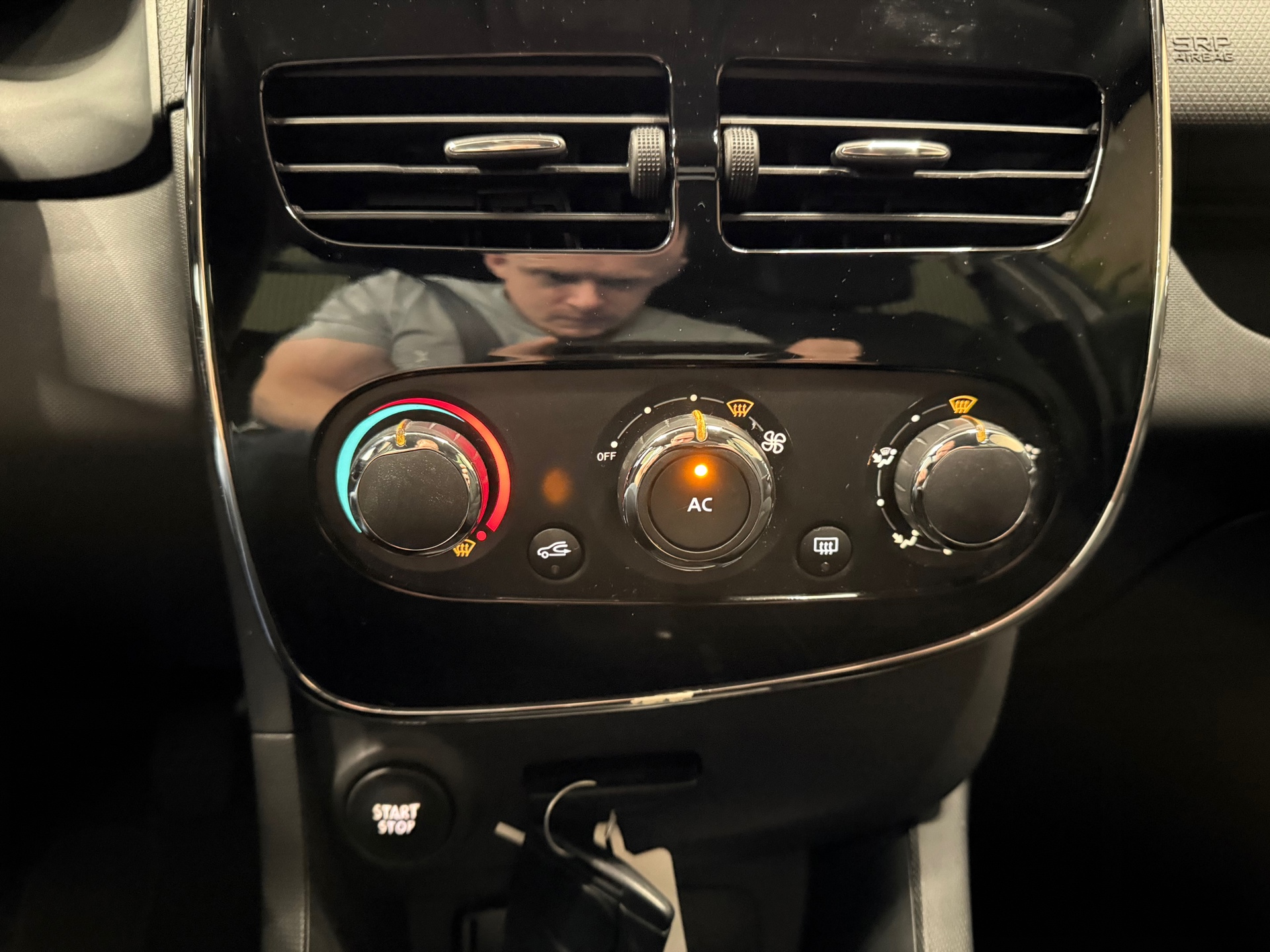 https://www.autokooy.nl//xml/images/46231277-20.JPG