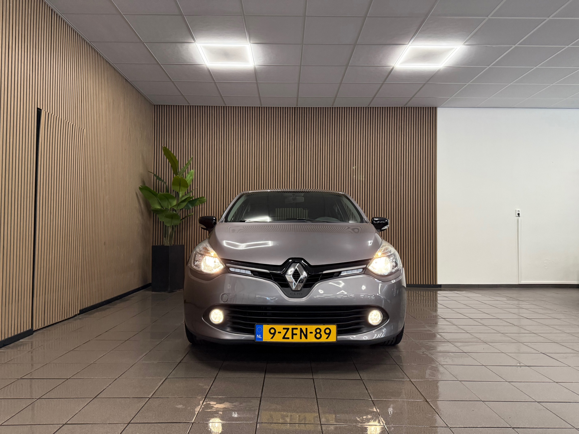 https://www.autokooy.nl//xml/images/46231277-8.JPG