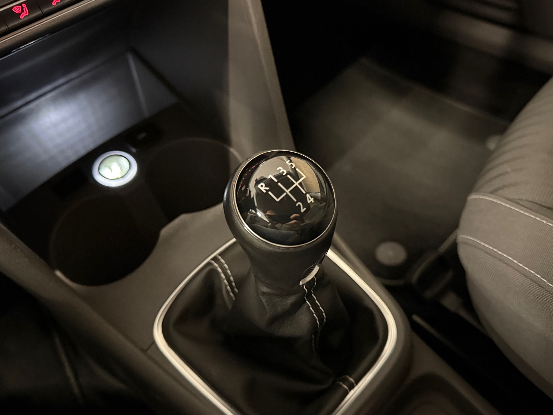 https://www.autokooy.nl//xml/images/46258809-21.JPG