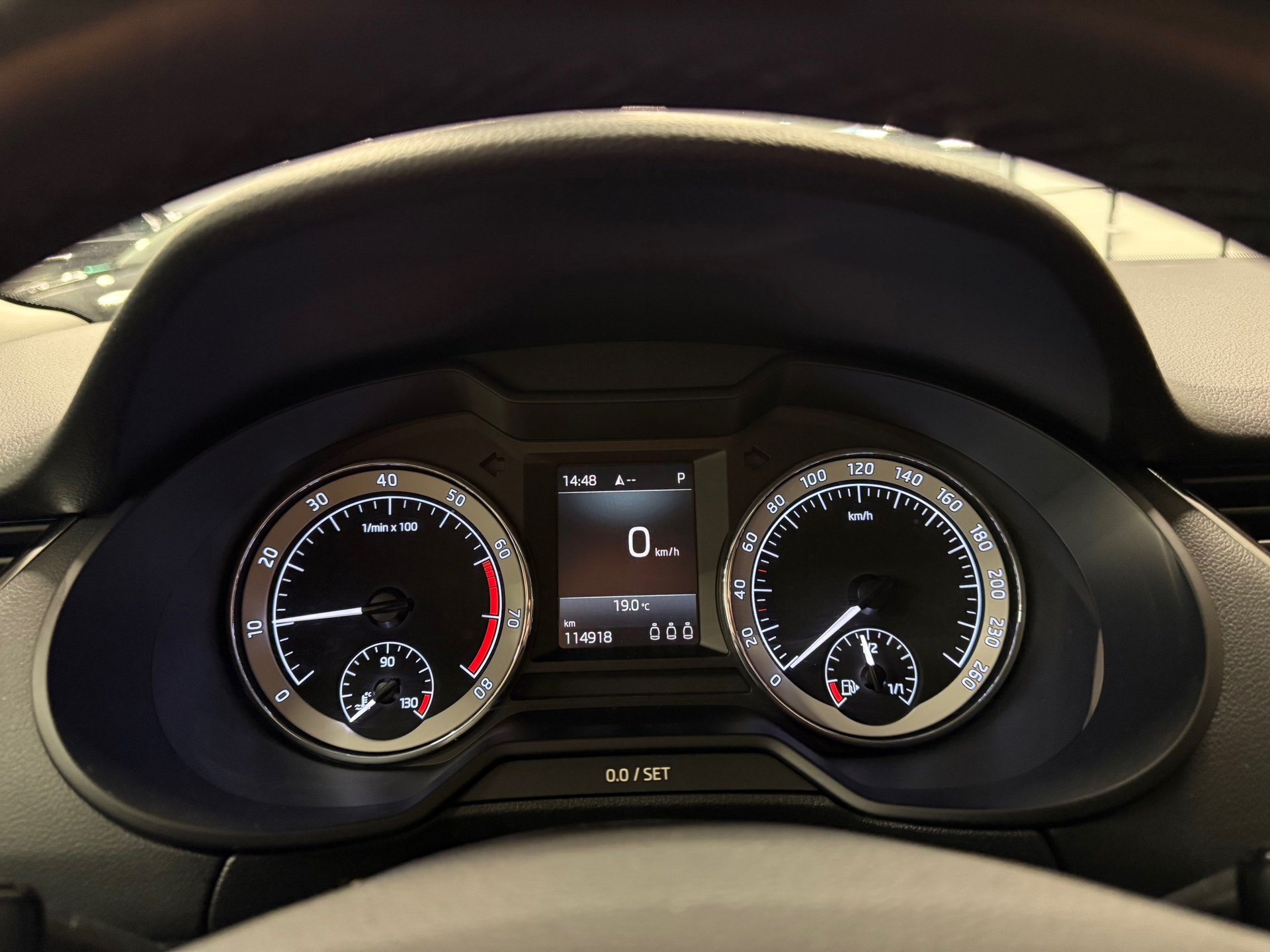 https://www.autokooy.nl//xml/images/46258824-13.JPG