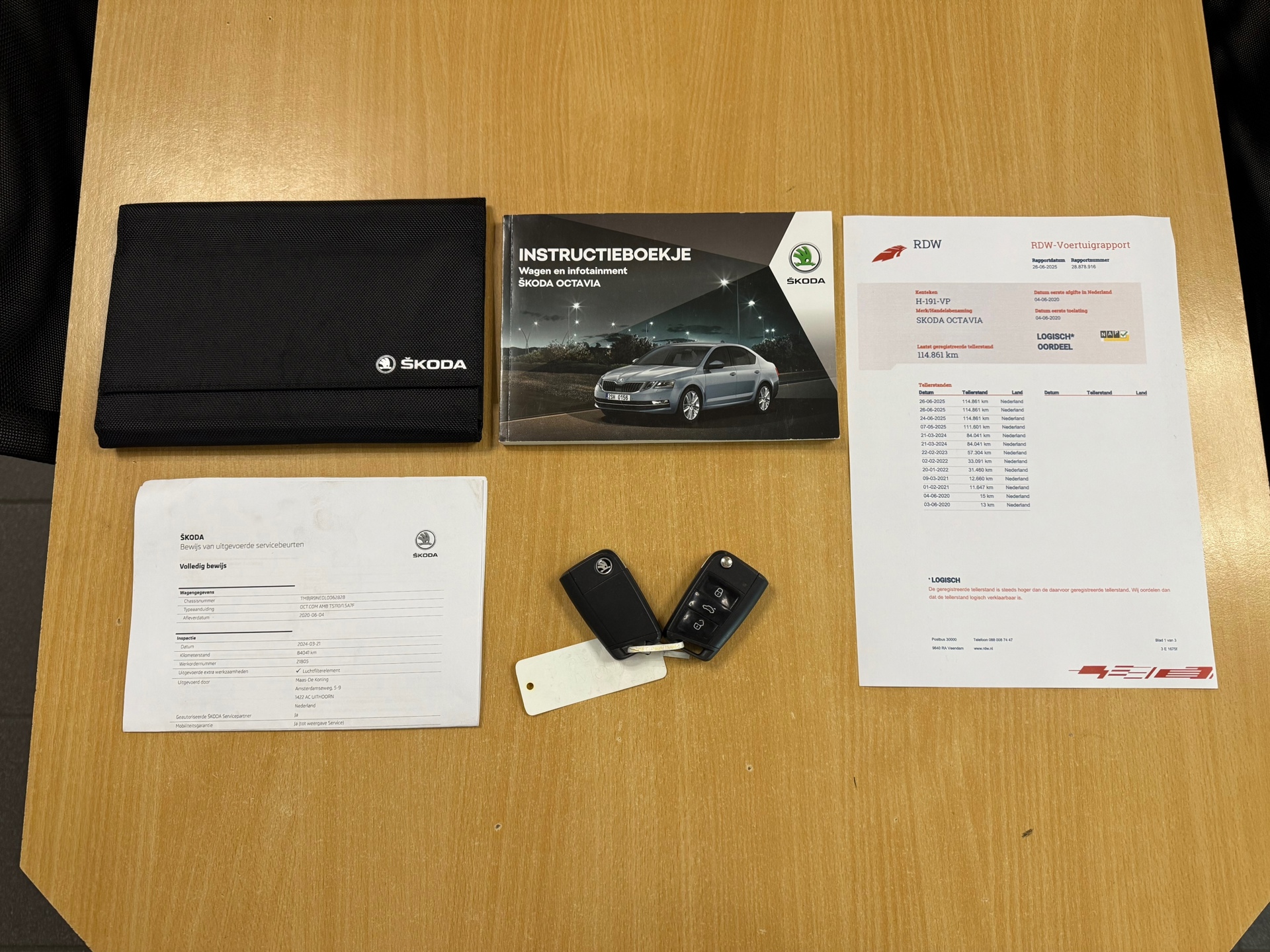 https://www.autokooy.nl//xml/images/46258824-23.JPG