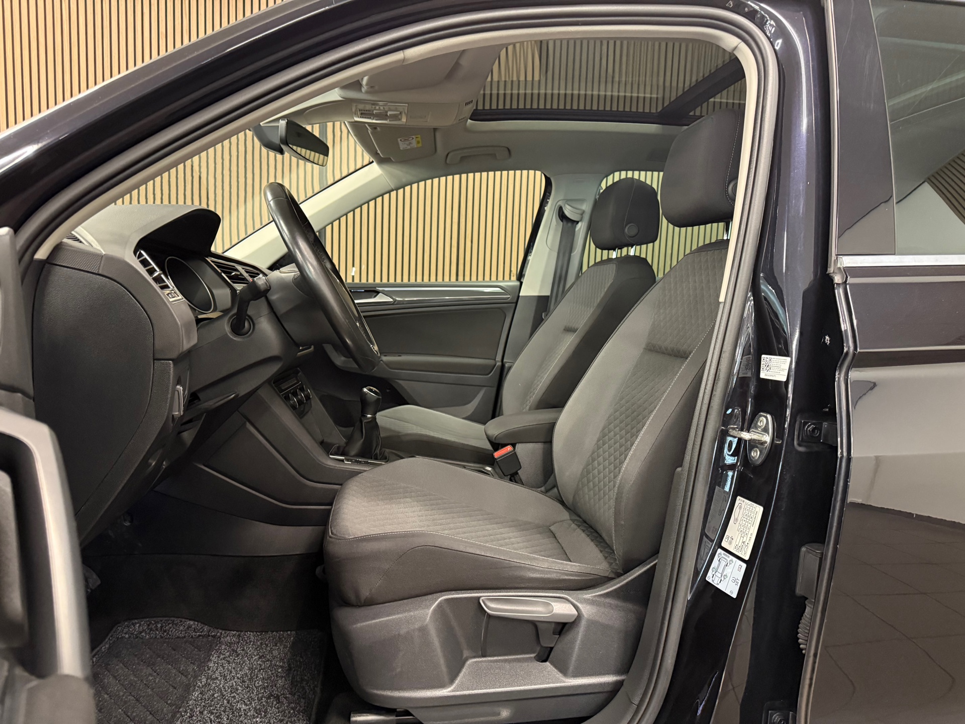 https://www.autokooy.nl//xml/images/46258941-12.JPG