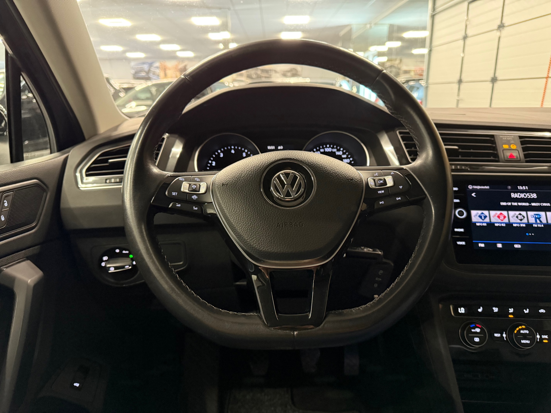 https://www.autokooy.nl//xml/images/46258941-13.JPG