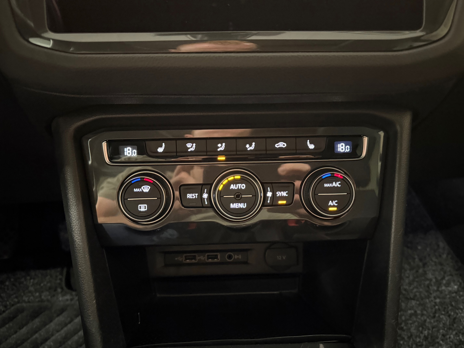 https://www.autokooy.nl//xml/images/46258941-18.JPG