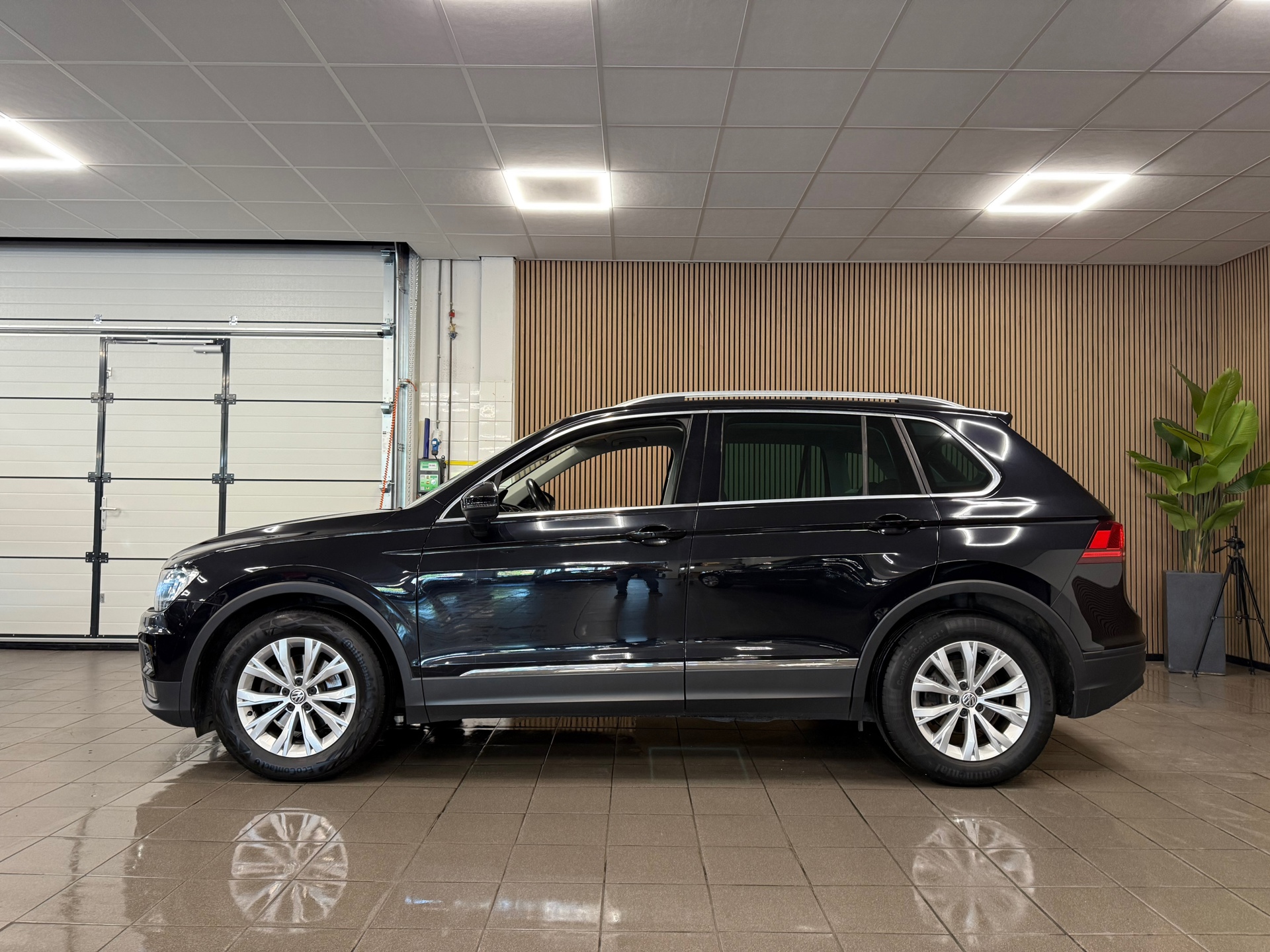 https://www.autokooy.nl//xml/images/46258941-2.JPG