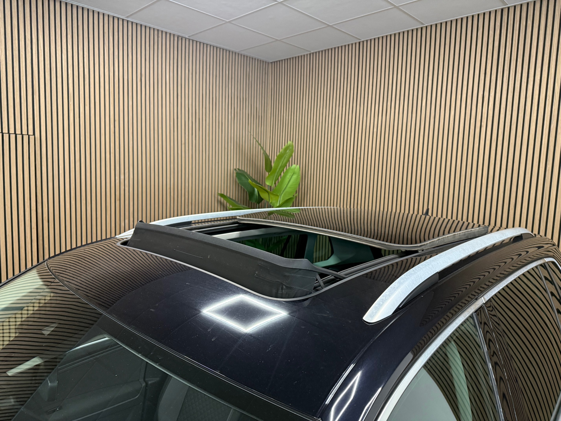 https://www.autokooy.nl//xml/images/46258941-23.JPG