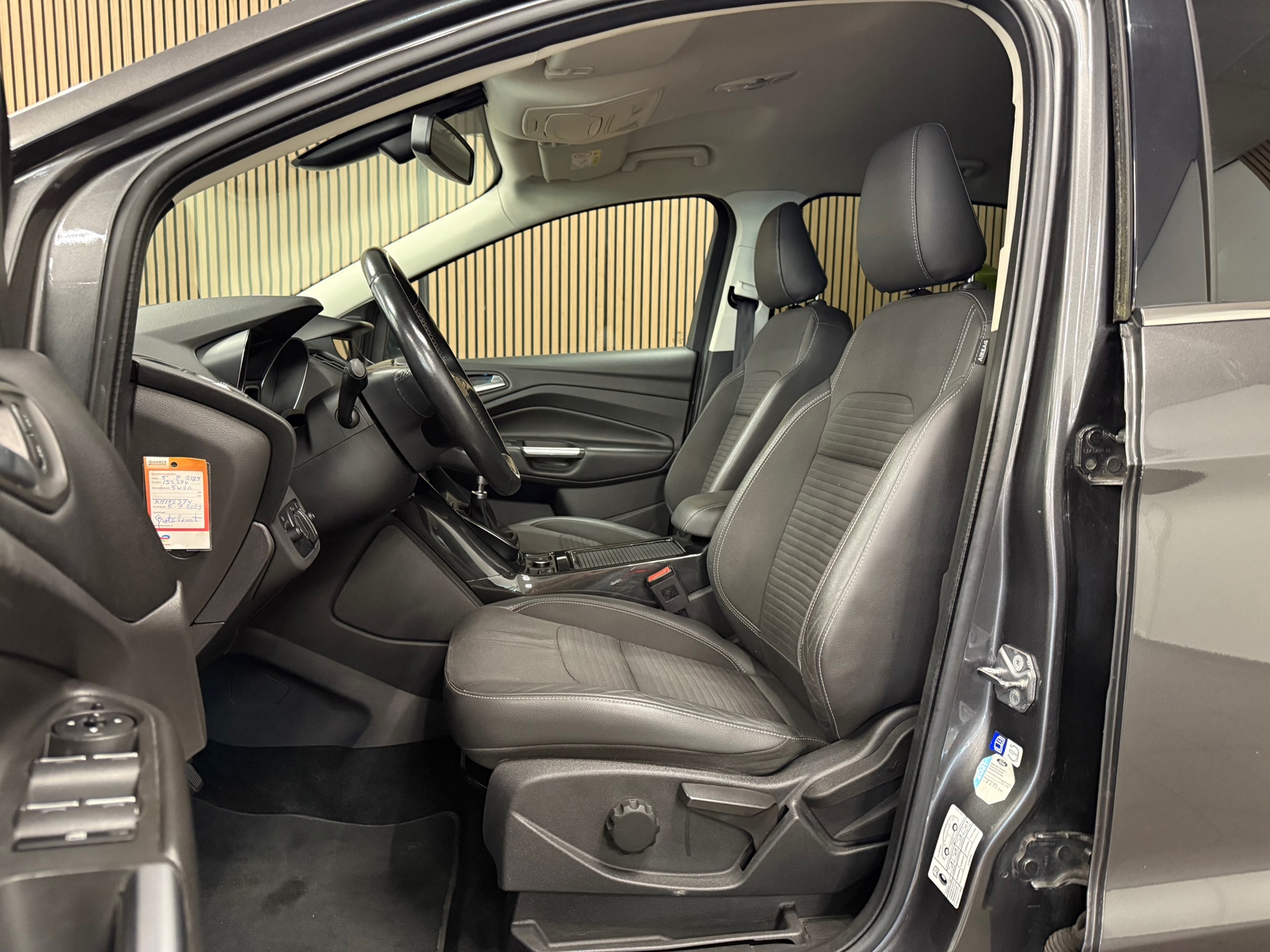 https://www.autokooy.nl//xml/images/46287181-11.JPG