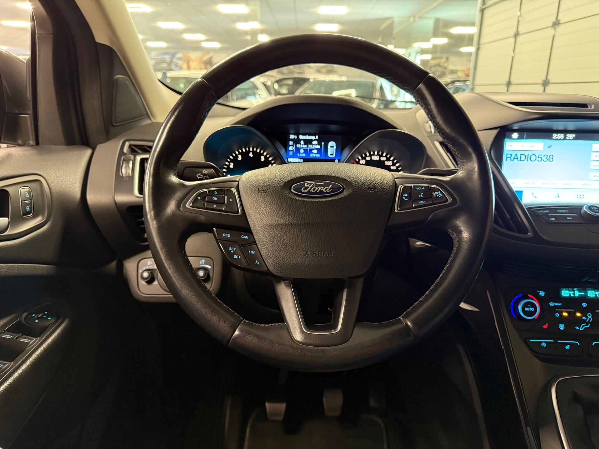 https://www.autokooy.nl//xml/images/46287181-13.JPG