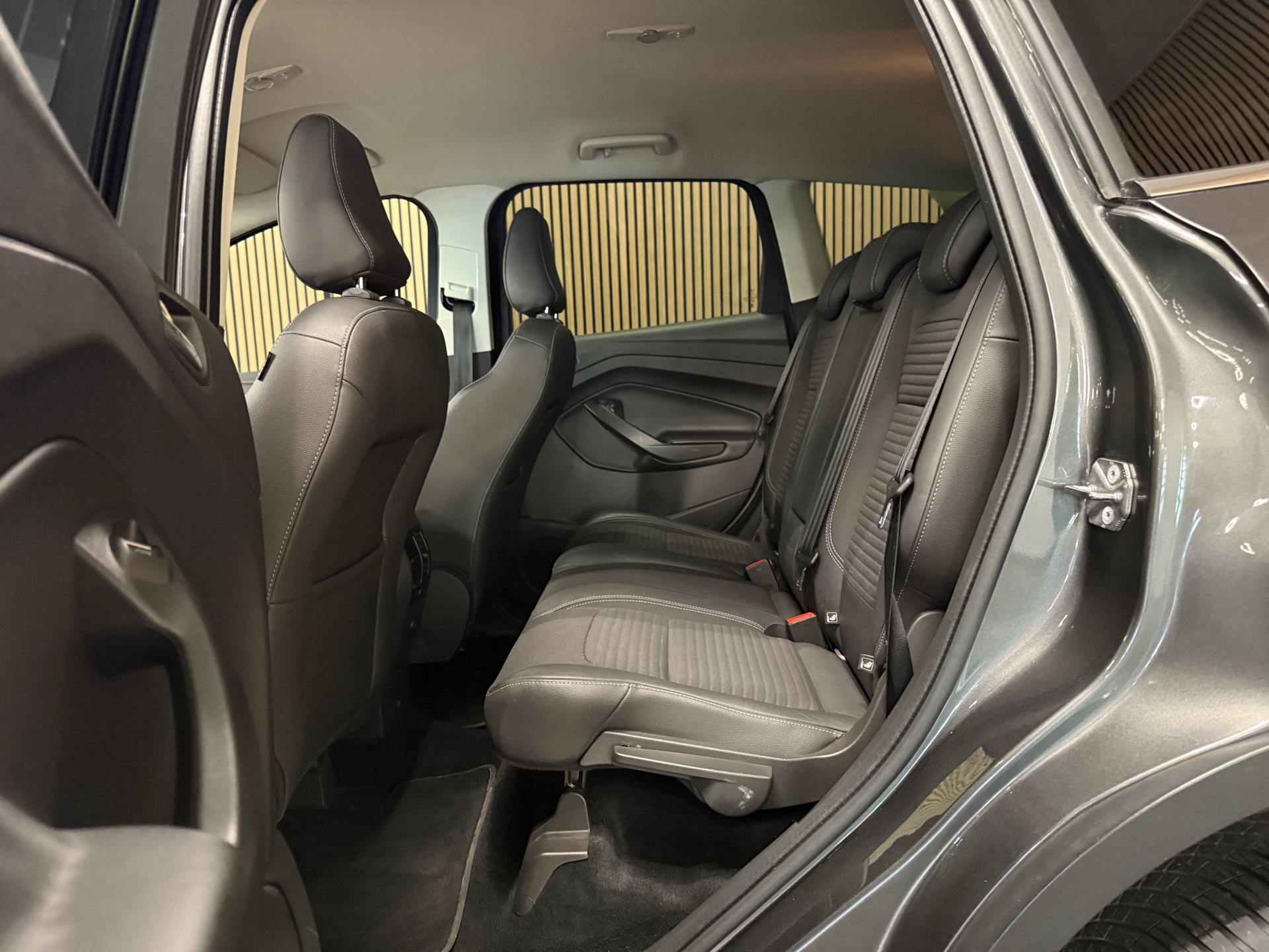 https://www.autokooy.nl//xml/images/46287181-22.JPG
