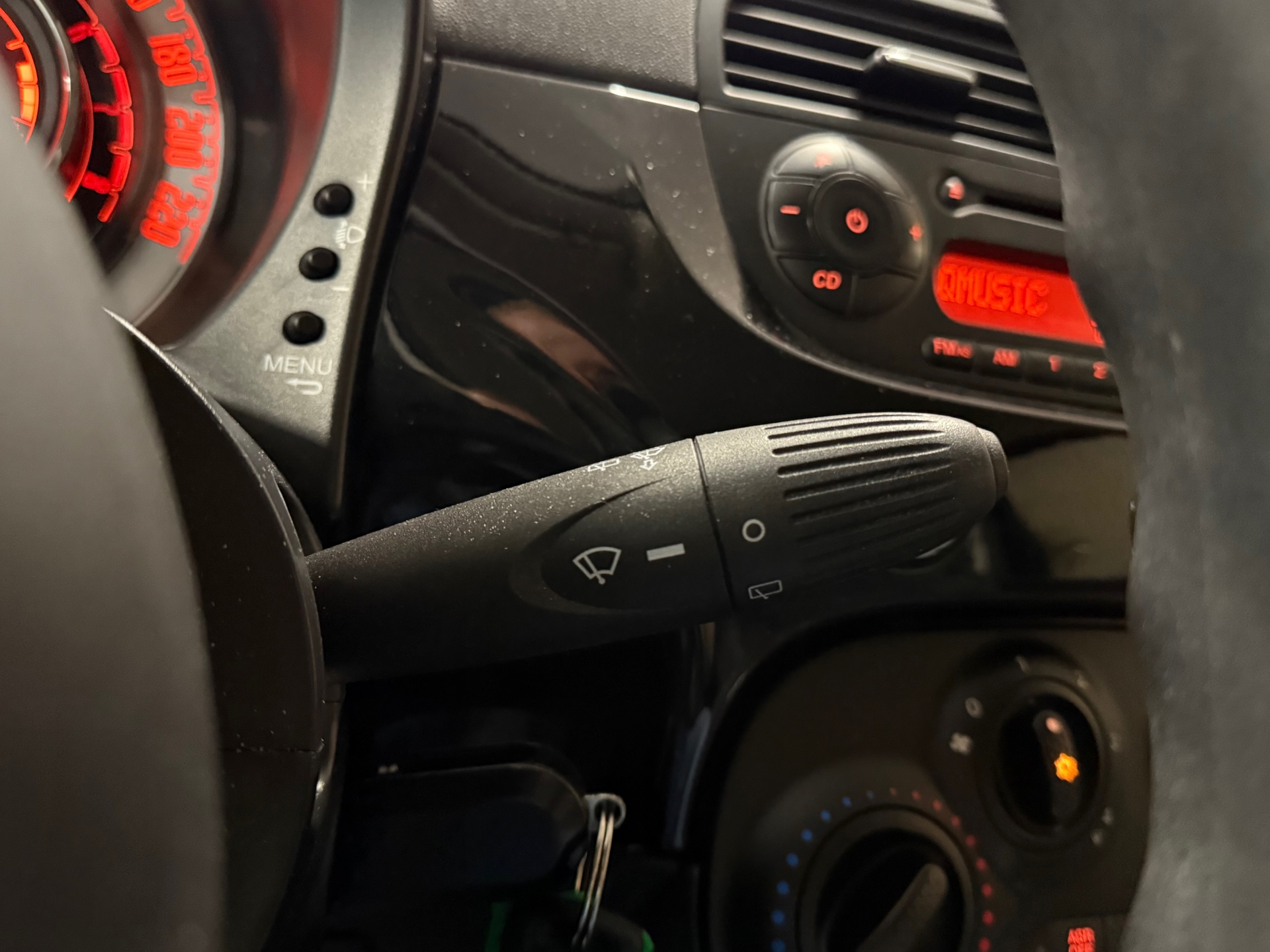 https://www.autokooy.nl//xml/images/46312983-16.JPG