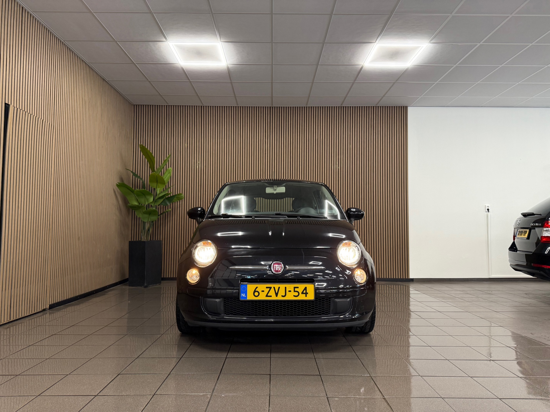 https://www.autokooy.nl//xml/images/46312983-8.JPG
