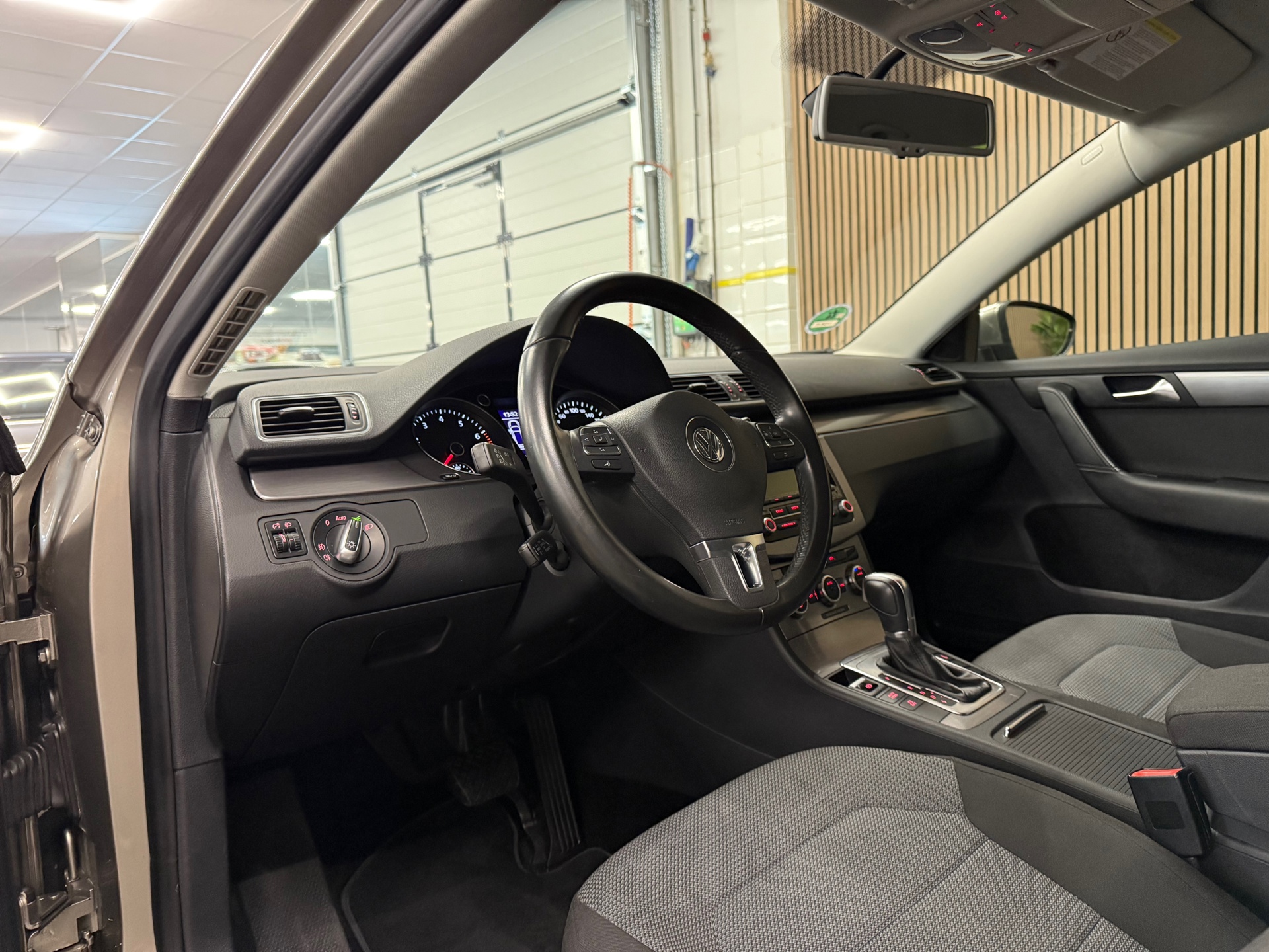 https://www.autokooy.nl//xml/images/46375550-12.JPG