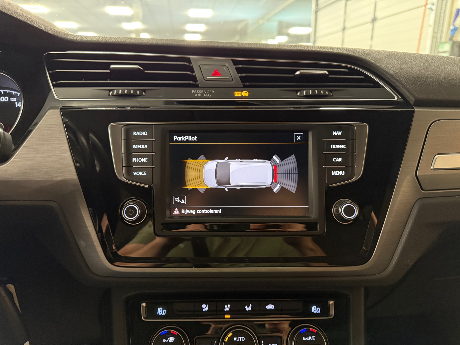 https://www.autokooy.nl//xml/images/46377443-18.JPG