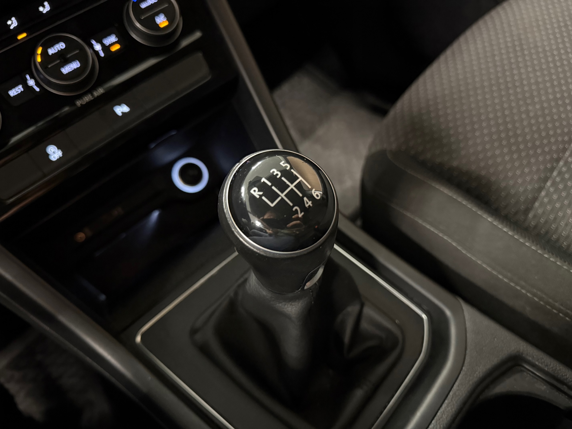 https://www.autokooy.nl//xml/images/46377443-20.JPG