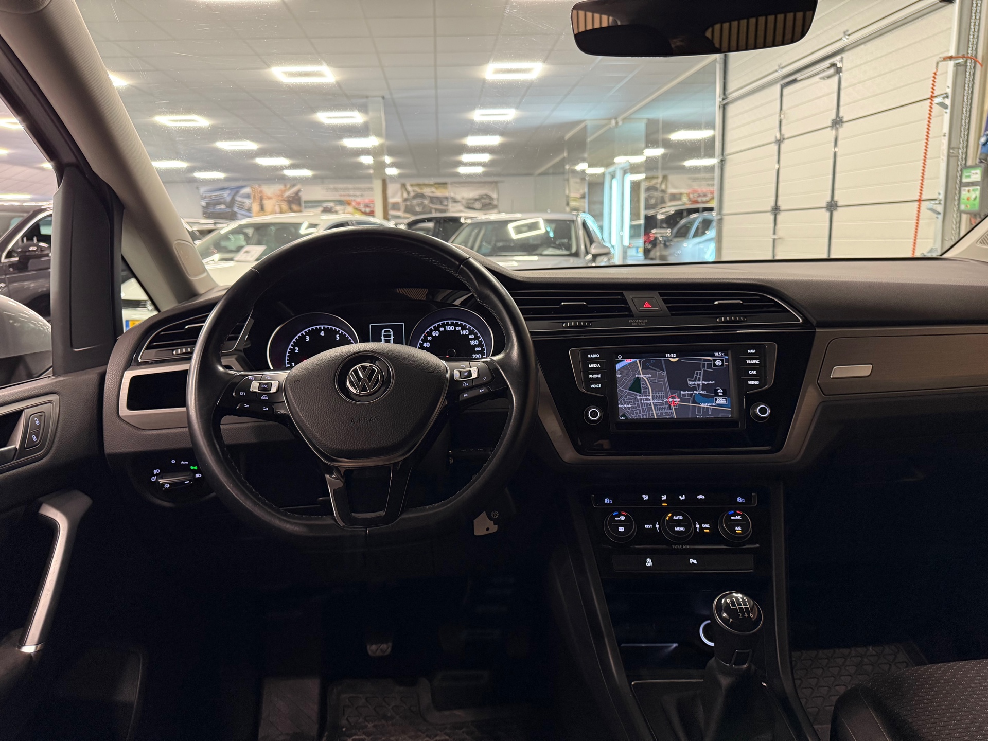 https://www.autokooy.nl//xml/images/46377443-21.JPG